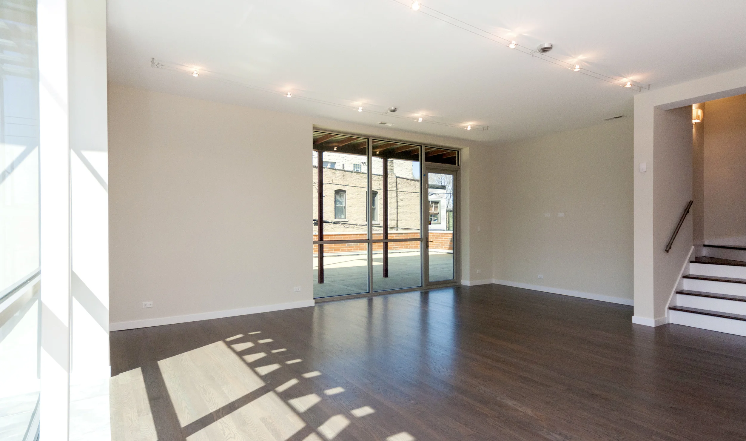 1000 North Damen Chicago Illinois Interior Living Room TARIS Real Estate