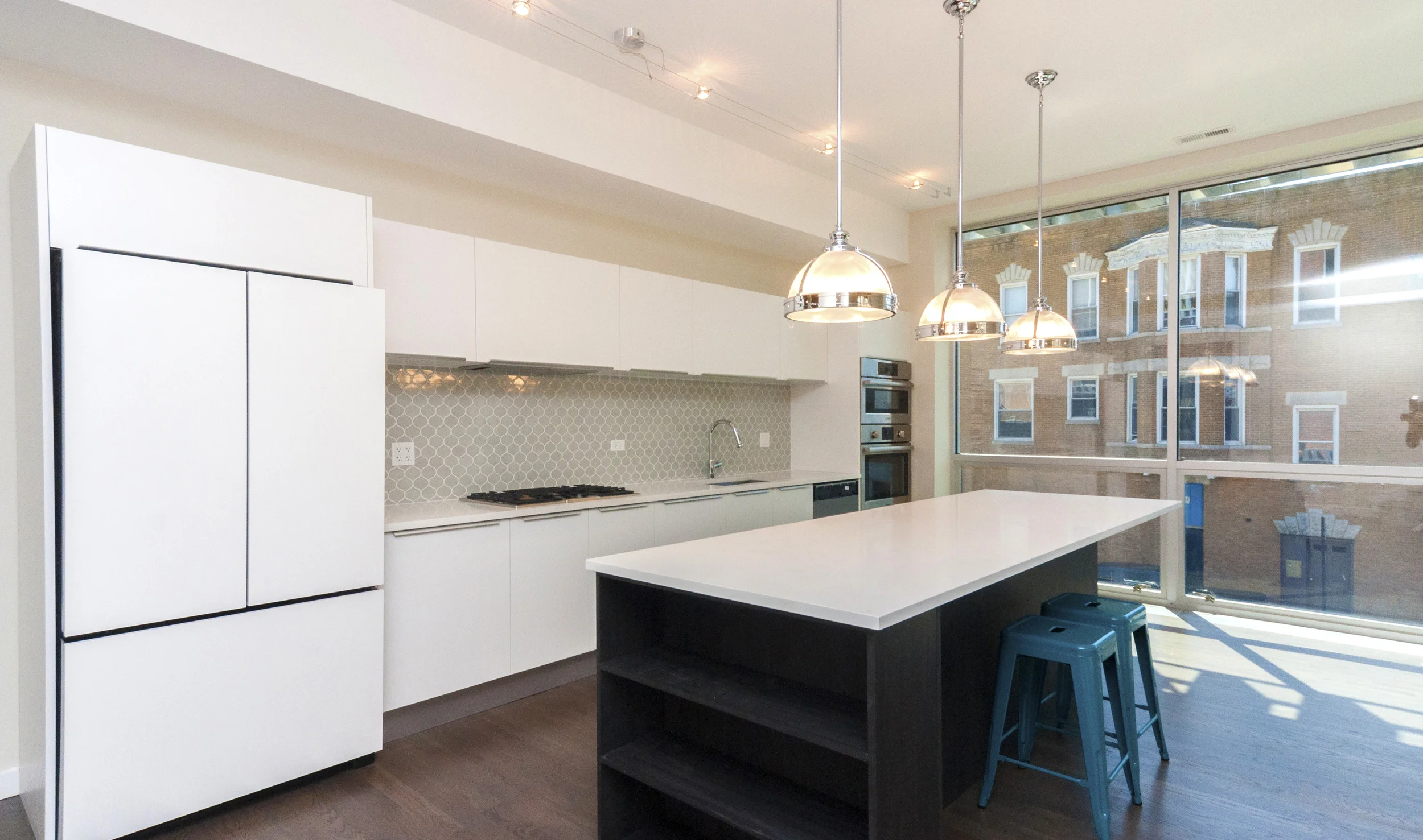 1000 North Damen Chicago Illinois Interior Kitchen TARIS Real Estate