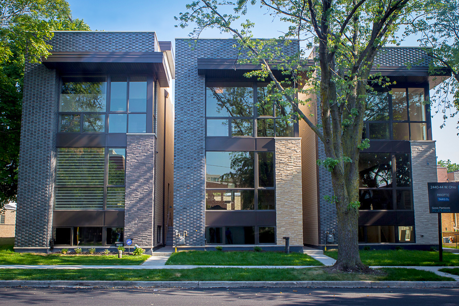 2442 West Ohio Chicago Exterior TARIS Real Estate