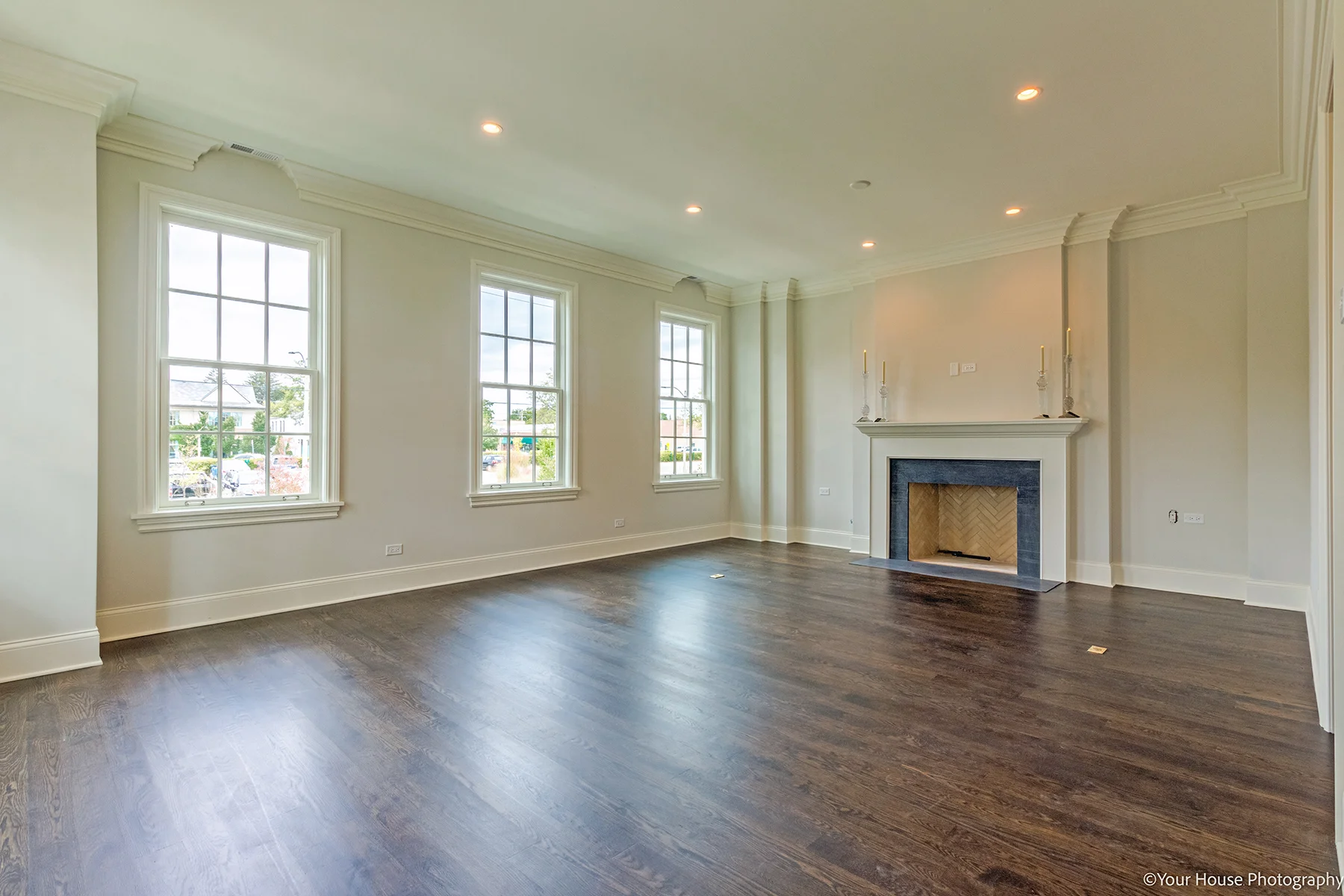 Family Room 1.jpg