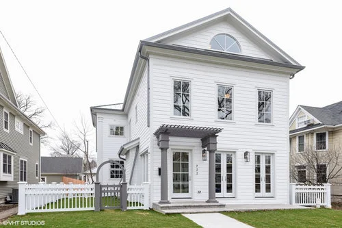 Hinsdale+Front+01.jpg