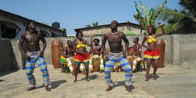 African Girl Dancing Naked Bantu