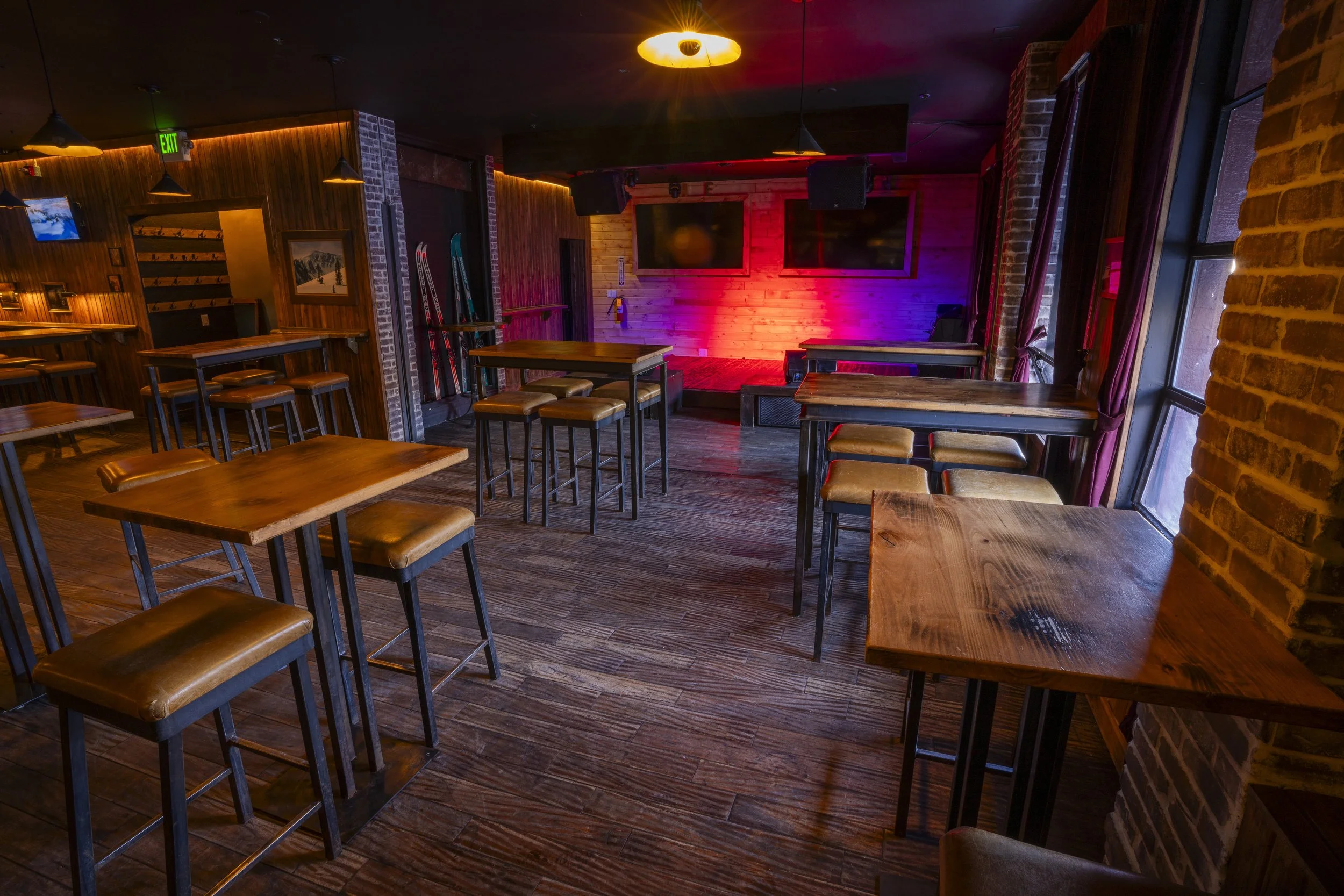 01.09.2025 The Cabin Venue 002.JPG