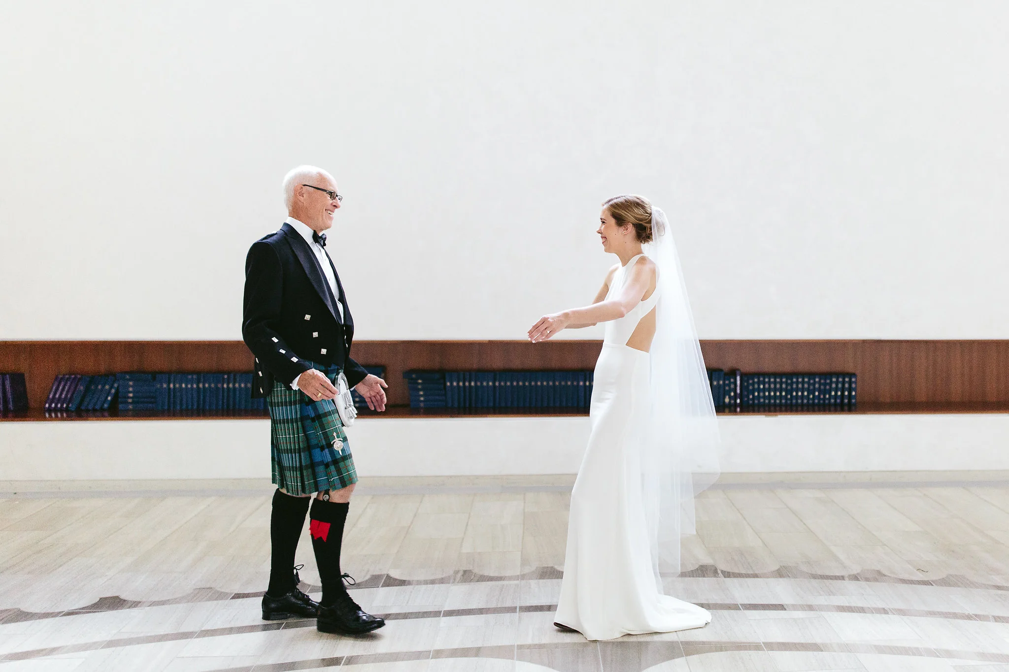 NicodemCreative-KliefothWedding-OvationChicago-347.jpg