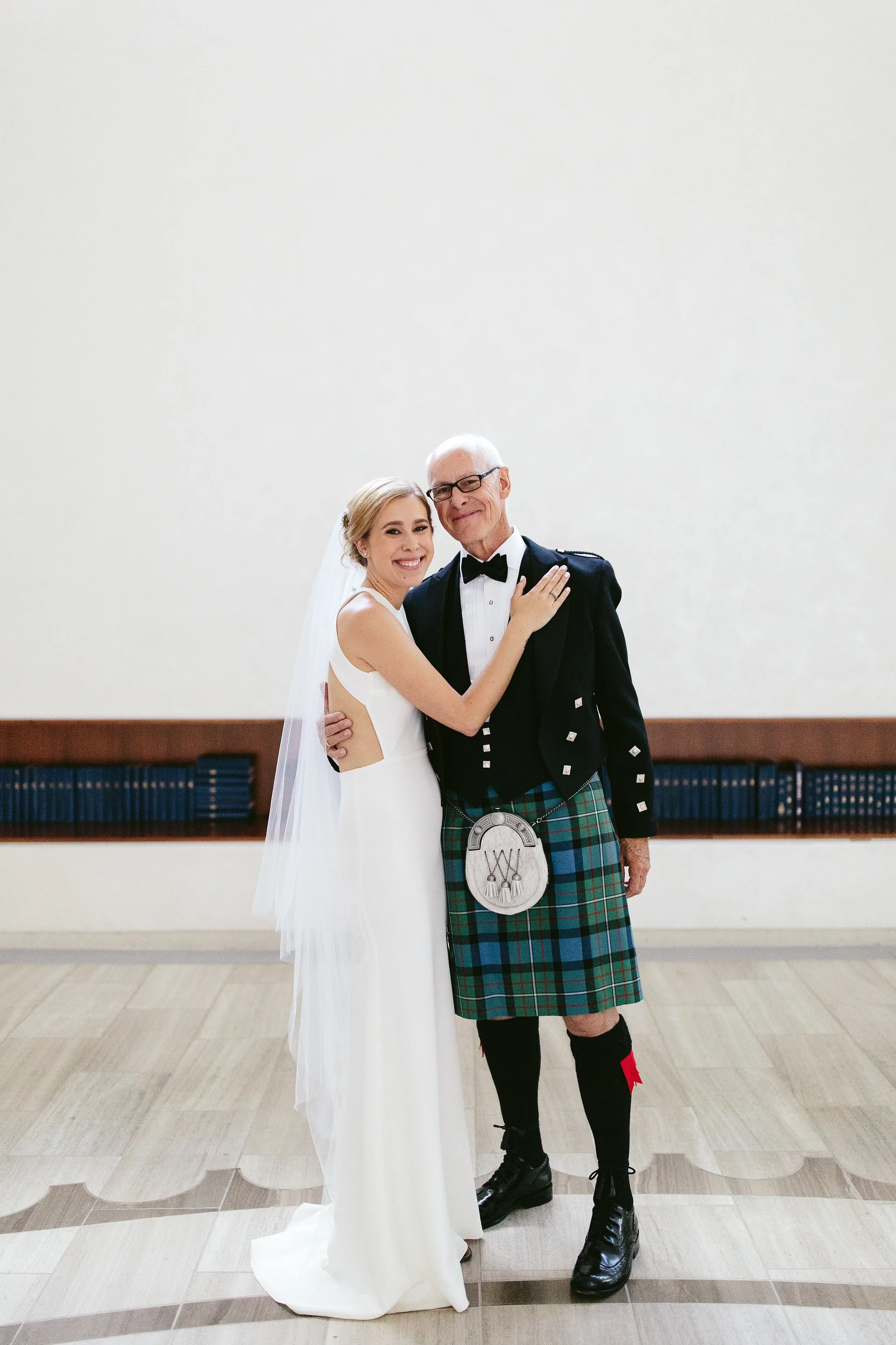NicodemCreative-KliefothWedding-OvationChicago-355.jpg