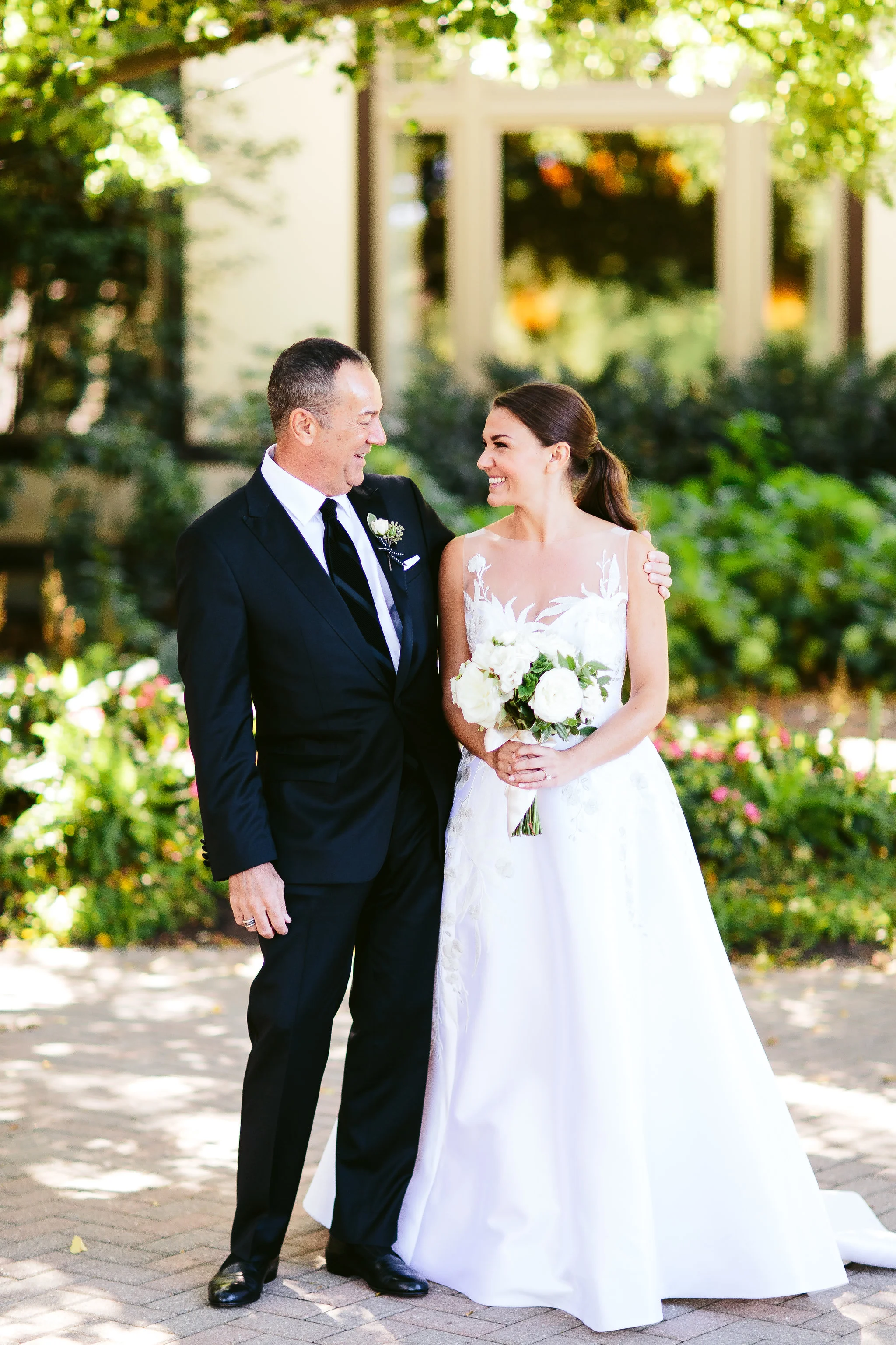 NicodemCreative-PresentWedding-SunsetRidge-156.jpg