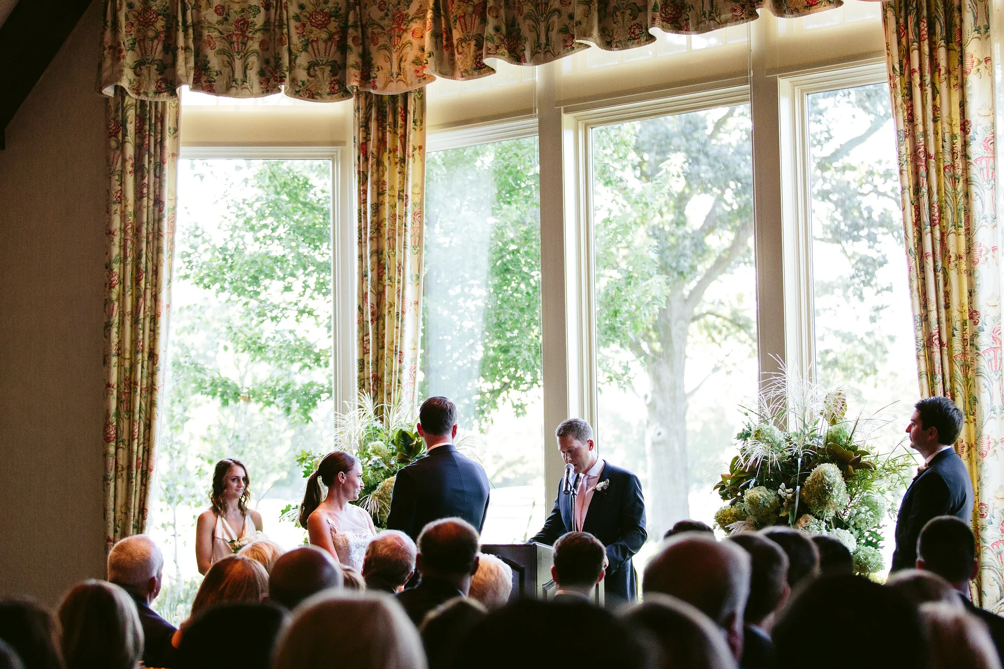 NicodemCreative-PresentWedding-SunsetRidge-437.jpg