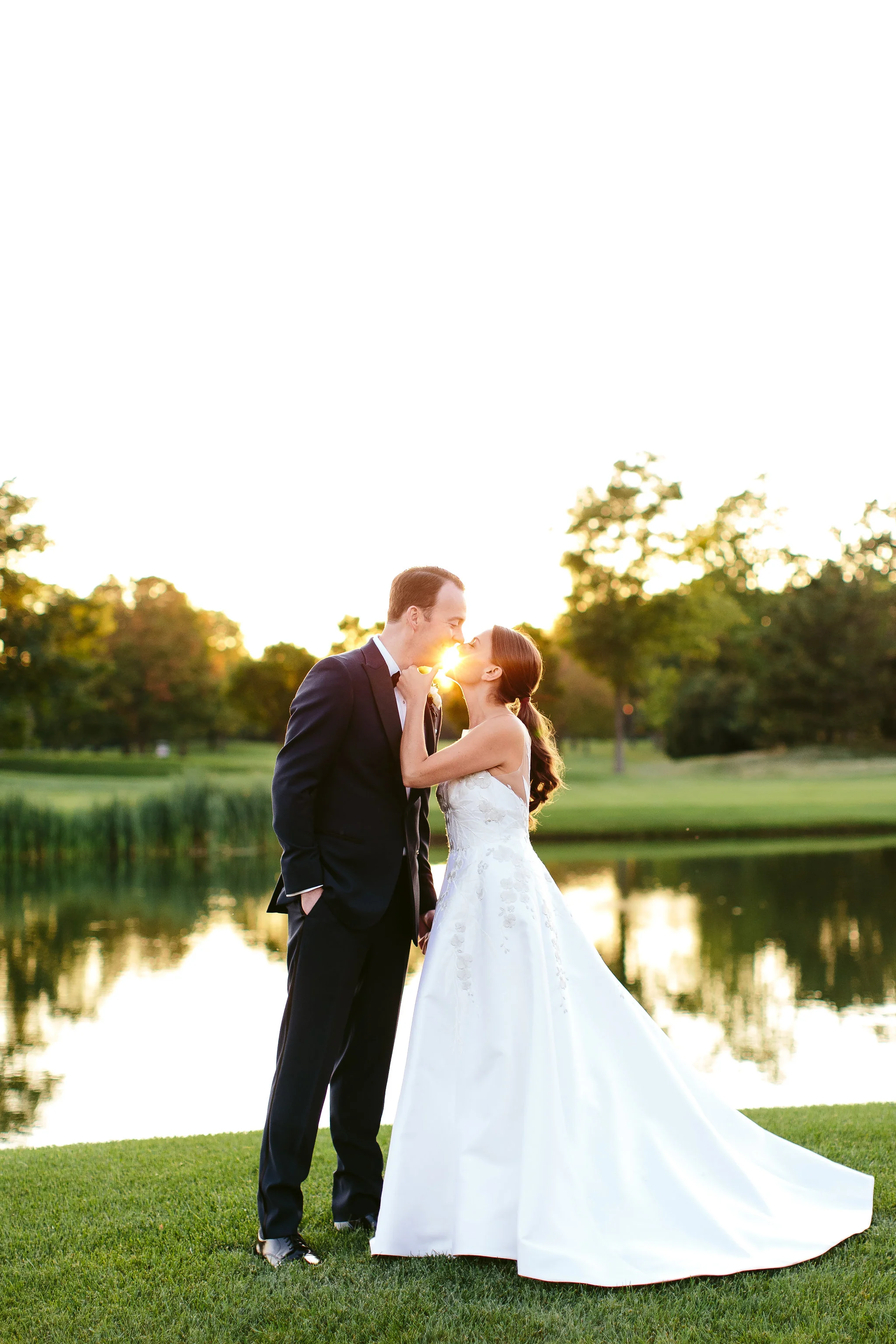 NicodemCreative-PresentWedding-SunsetRidge-606.jpg