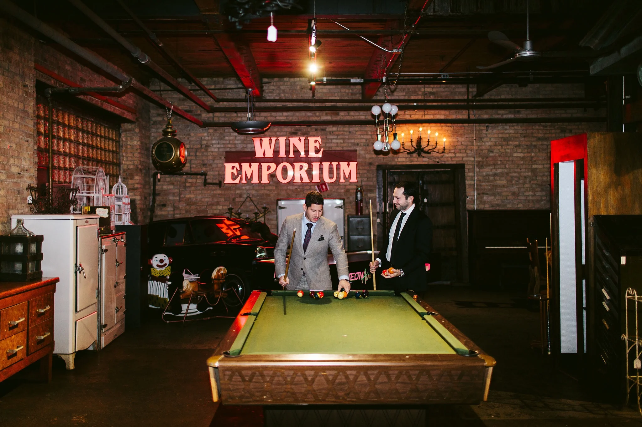 nicodem-creative-mahoney-salvage-one-chicago-wedding-photographer-inspiration-urban-allure-events-steves-flowers-alliance bakery