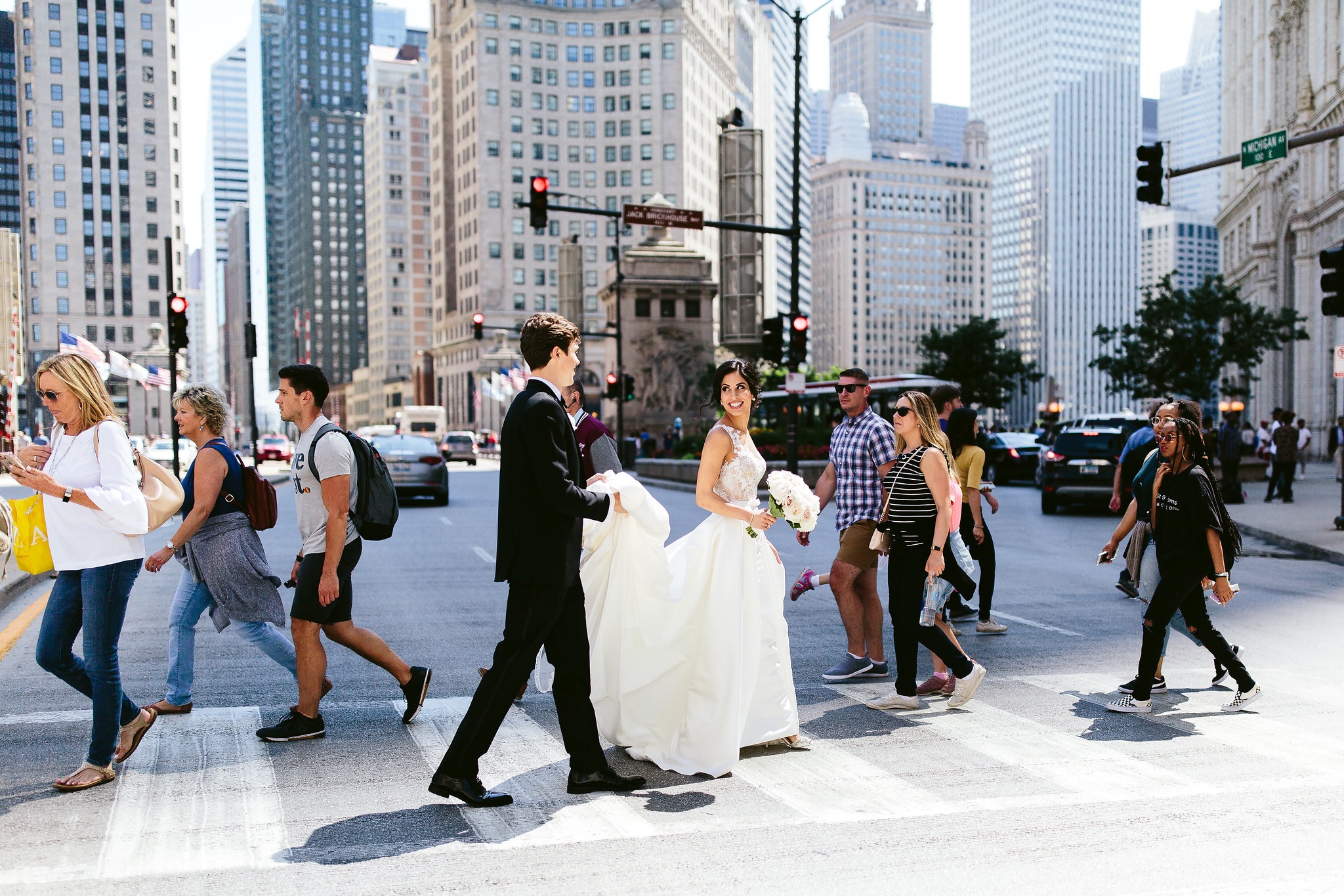 nicodem-creative-chicago-wedding-photo-inspiration-univeristy-club-of-chicago-wrigley-building-art-institute-Michigan-Ave