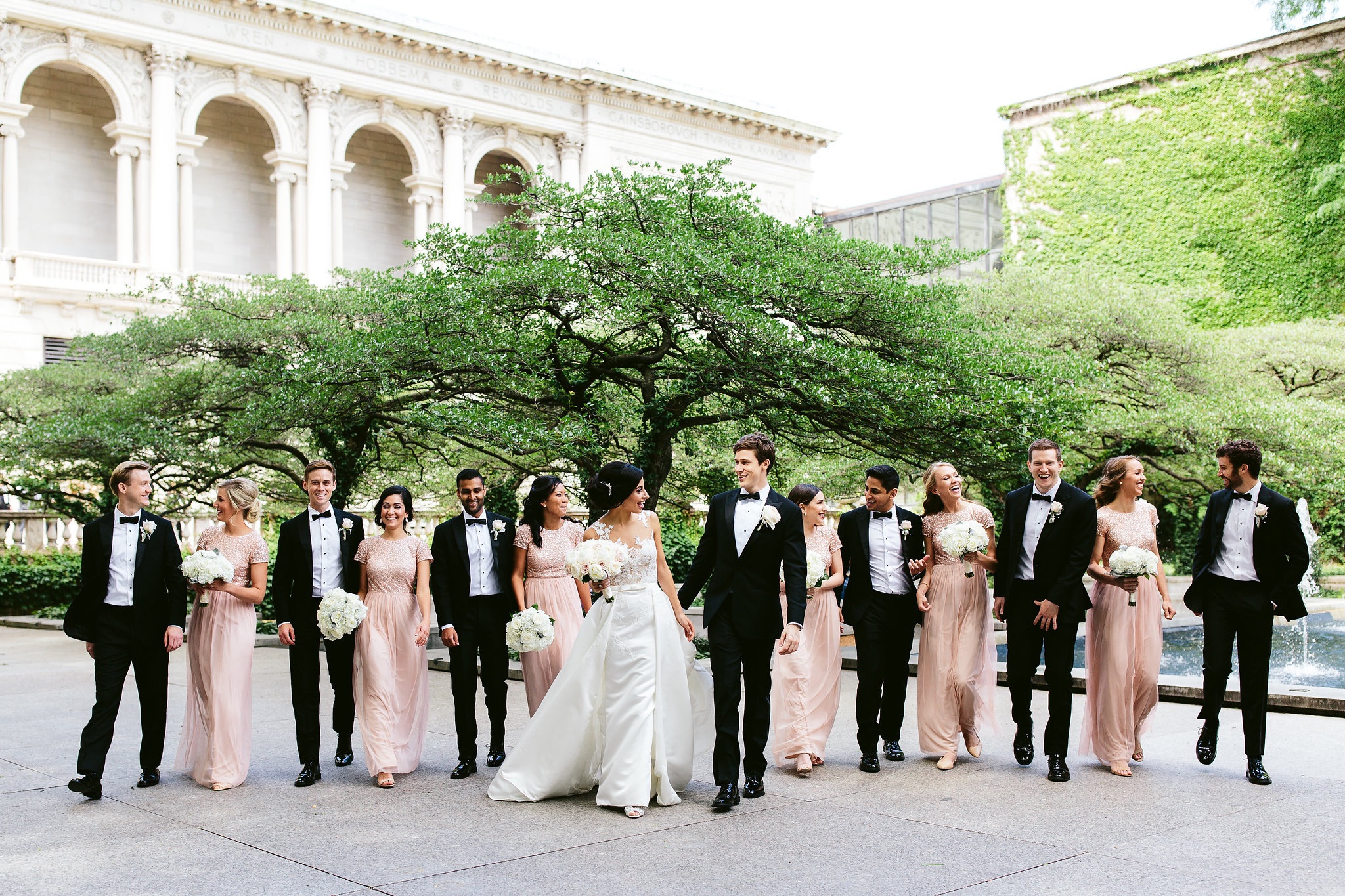 nicodem-creative-chicago-wedding-photo-inspiration-univeristy-club-of-chicago-wrigley-building-art-institute-Michigan-Ave