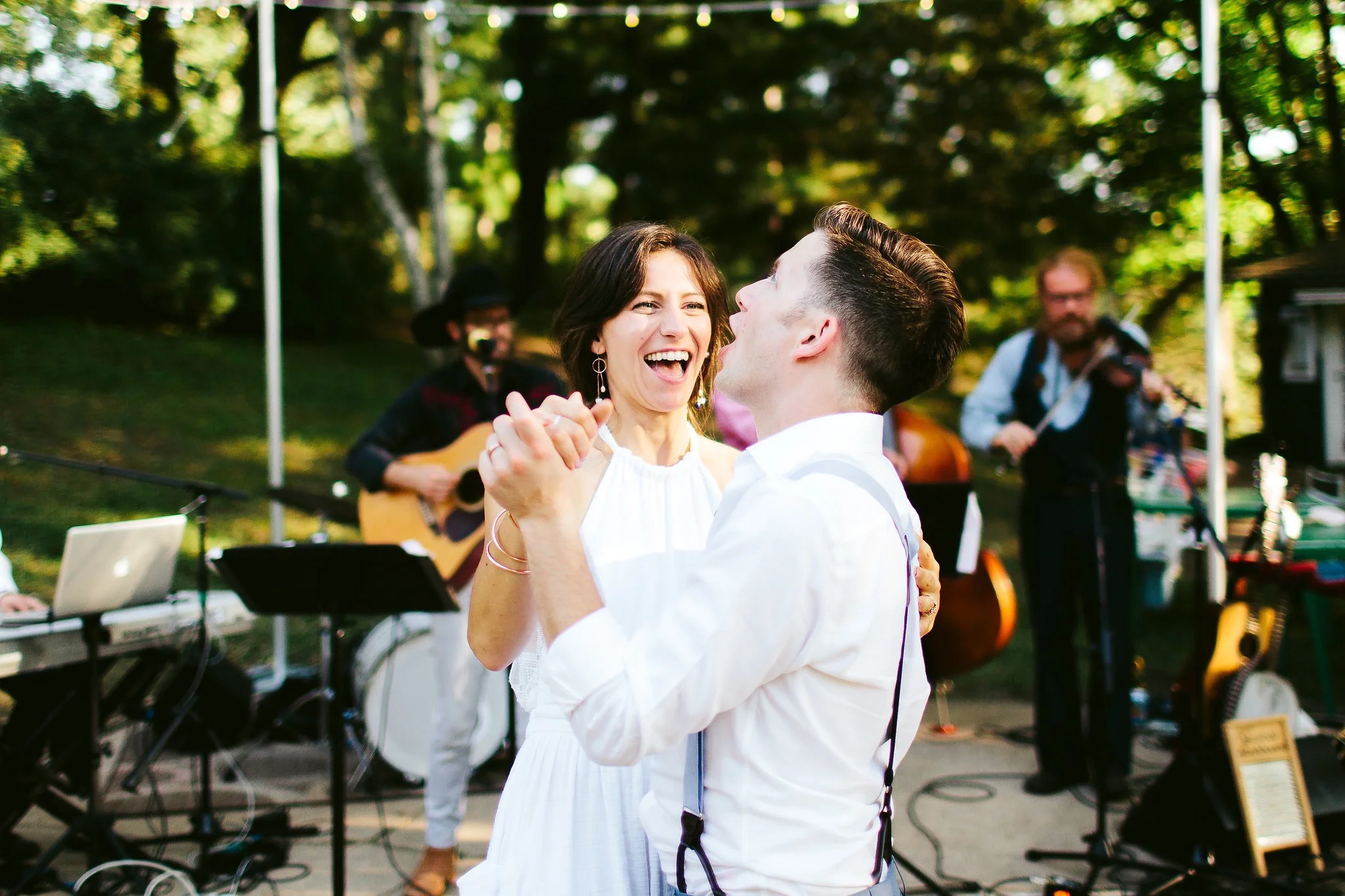 Nicodem-Creative-Wedding-Photography-Camp-Wandawega-Inspiration-Chicago-Vintage-Fun-Gussied-Band-Natalie-Mike