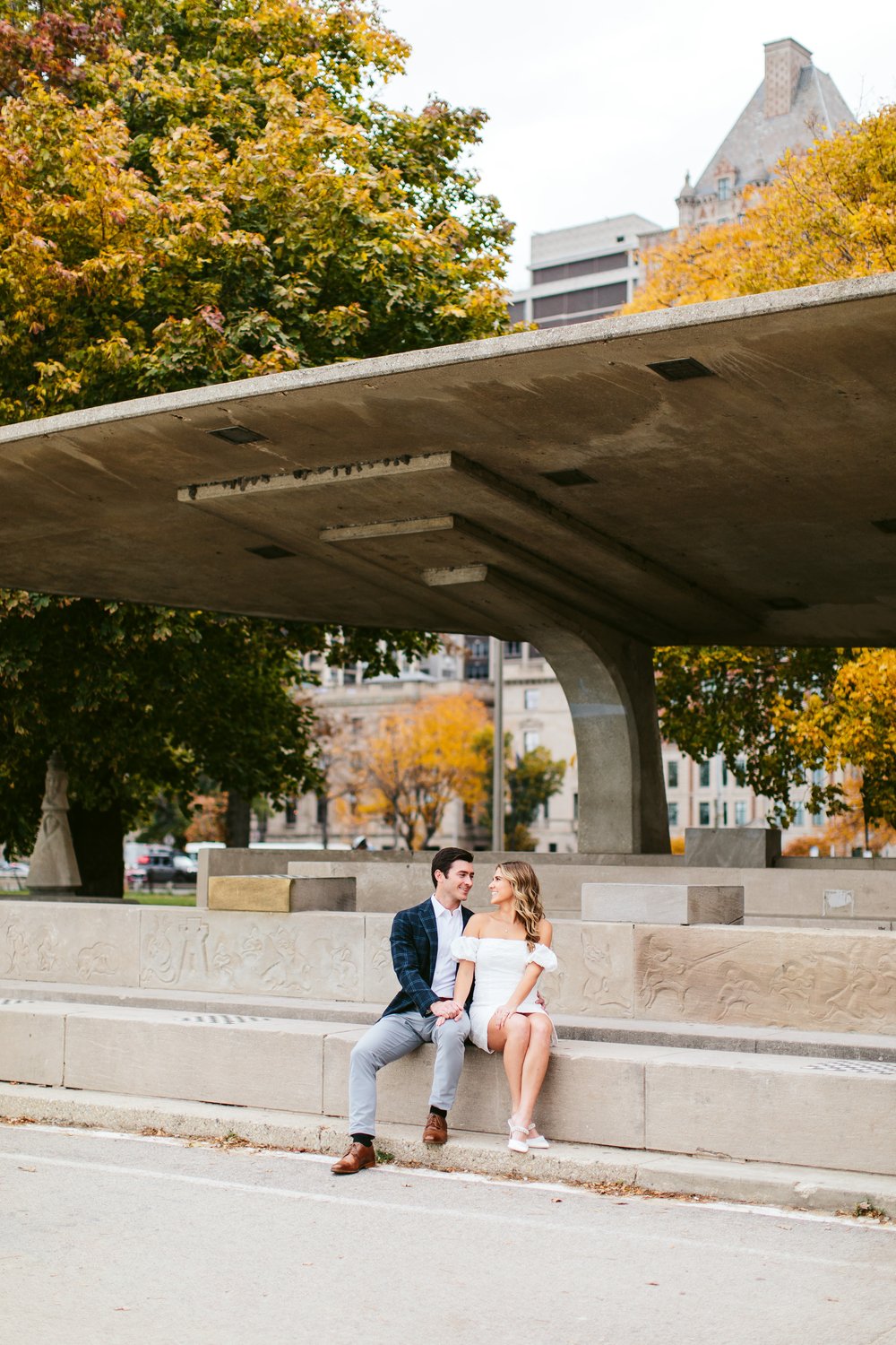 NicodemCreative-Alli+Danny-NorthAvenueBeachChicago-31.jpg