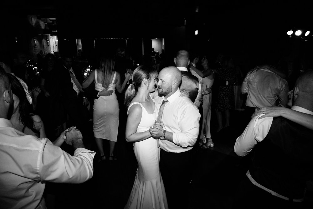 NicodemCreative-Emily+AlexWedding-LoftLuciaChicago-952.jpg