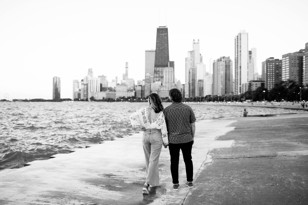 classic engagement photography in chicago