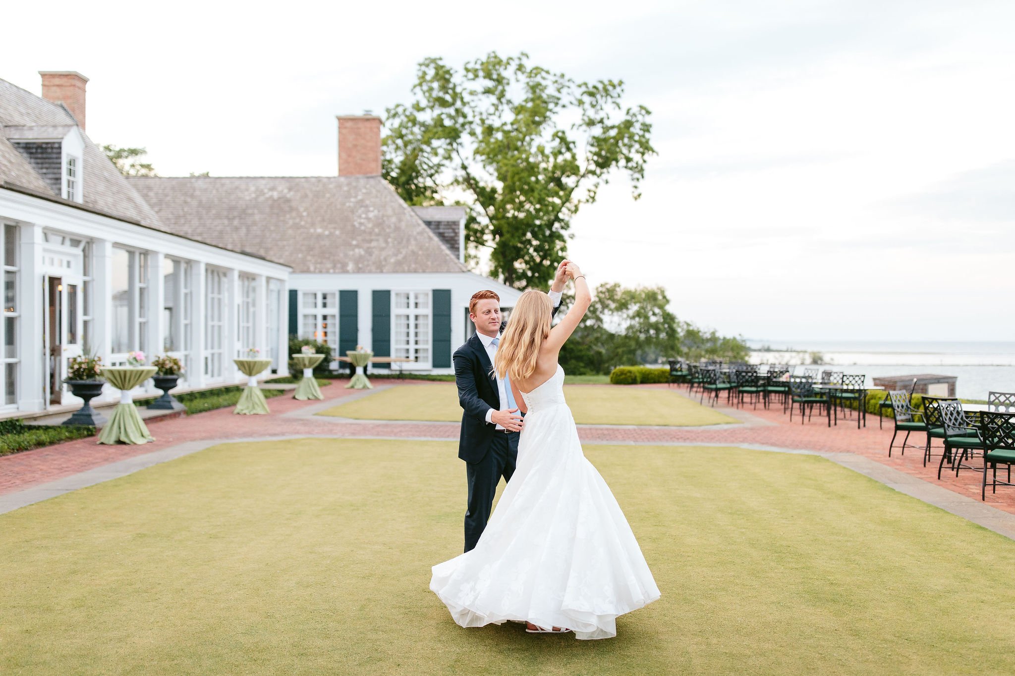 Couple enjoying their wedding day at Shoreacres, captured by Chicago wedding photographers Nicodem Creative