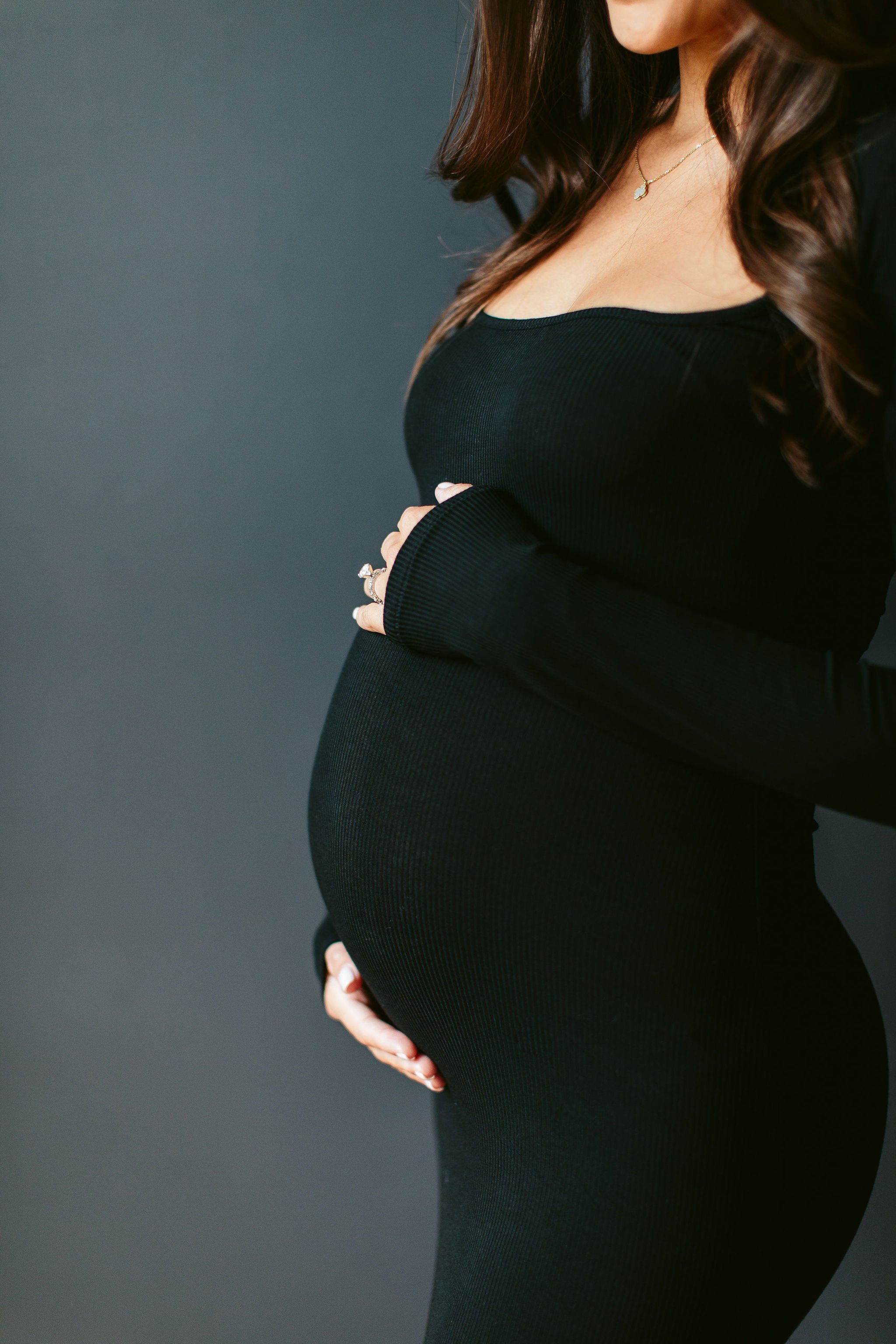 Studio maternity session in Chicago, IL