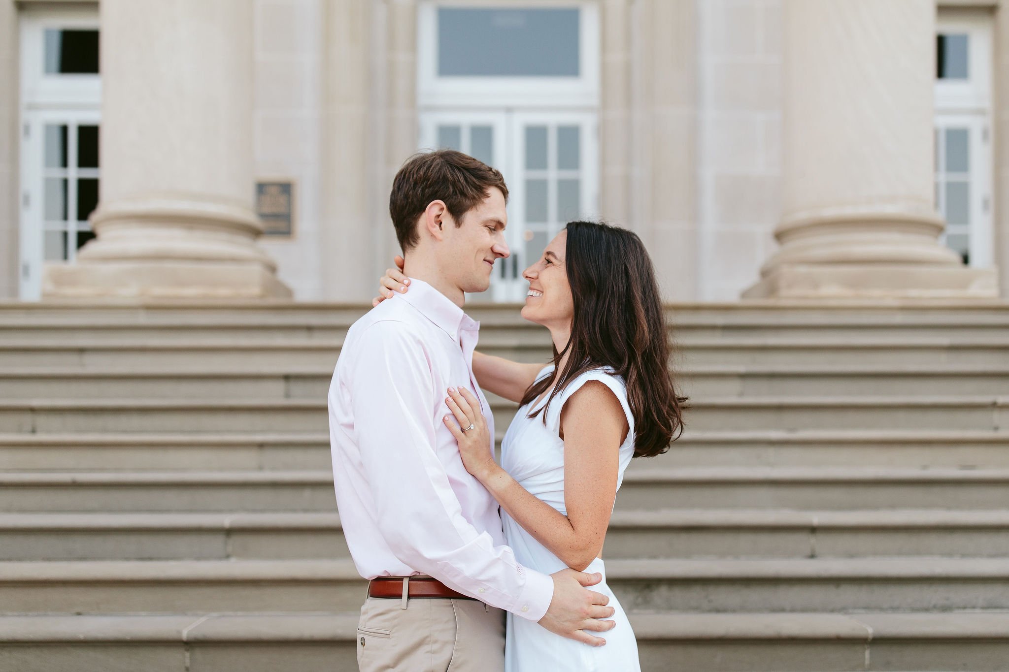 NicodemCreative-NorthAveBeachChicagoEngagementSession-006.JPG