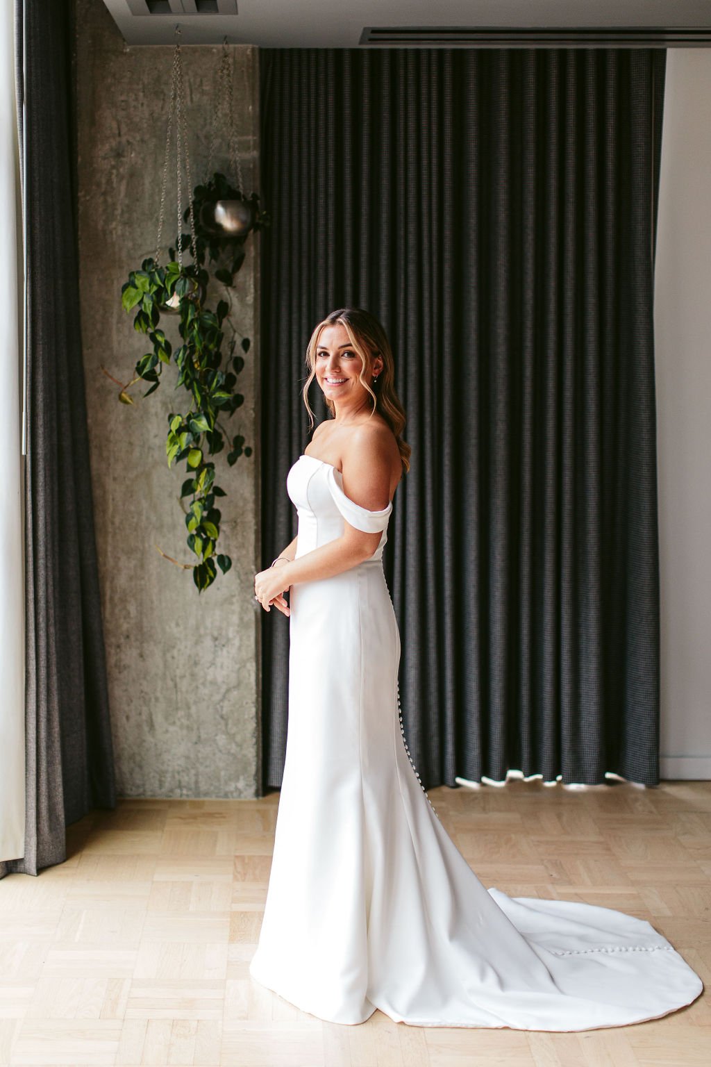 NicodemCreative-BridgeportArtsCenterWeddingChicago-010.JPG