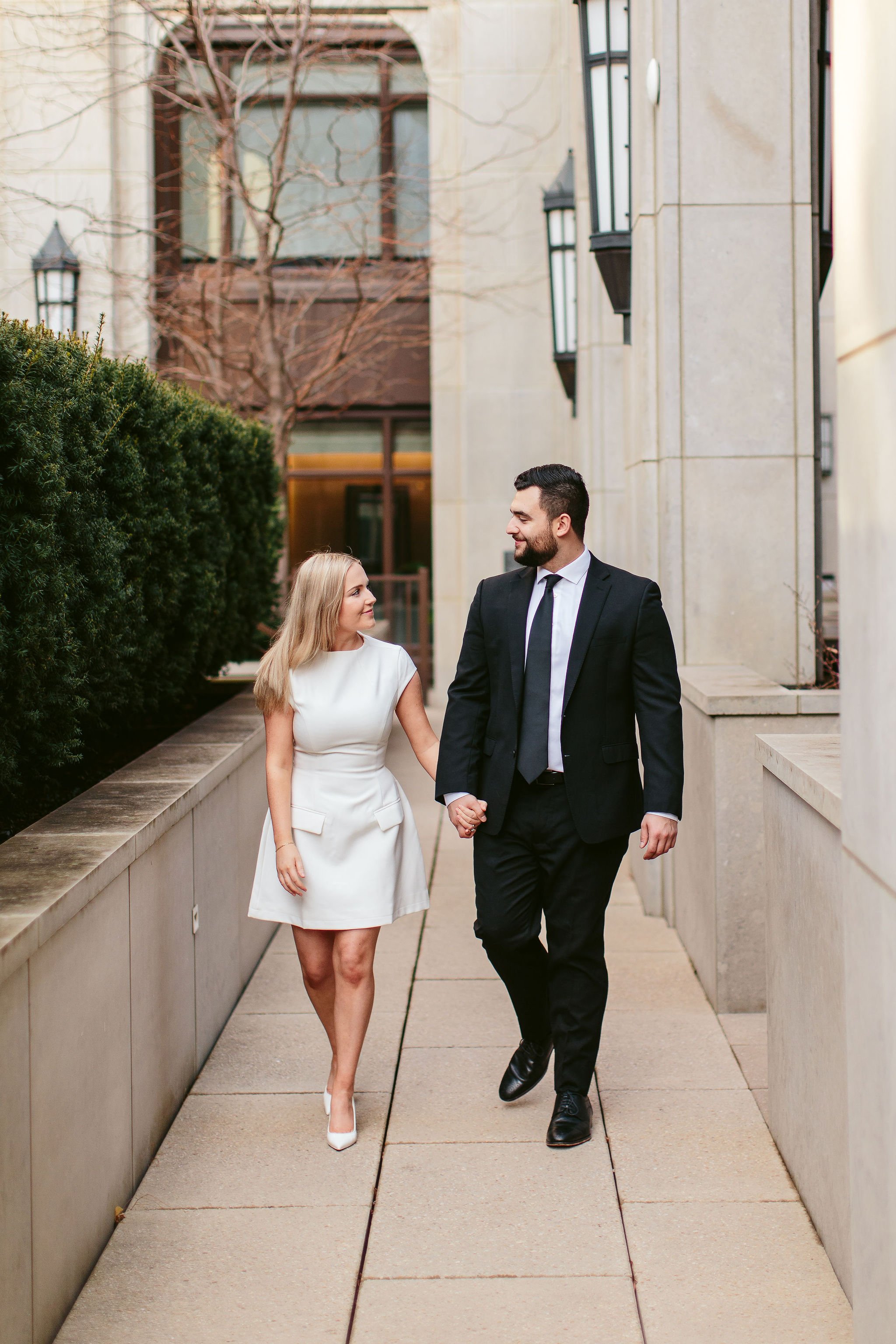 NicodemCreative-ChicagoPenthouseEngagementSession-020.JPG