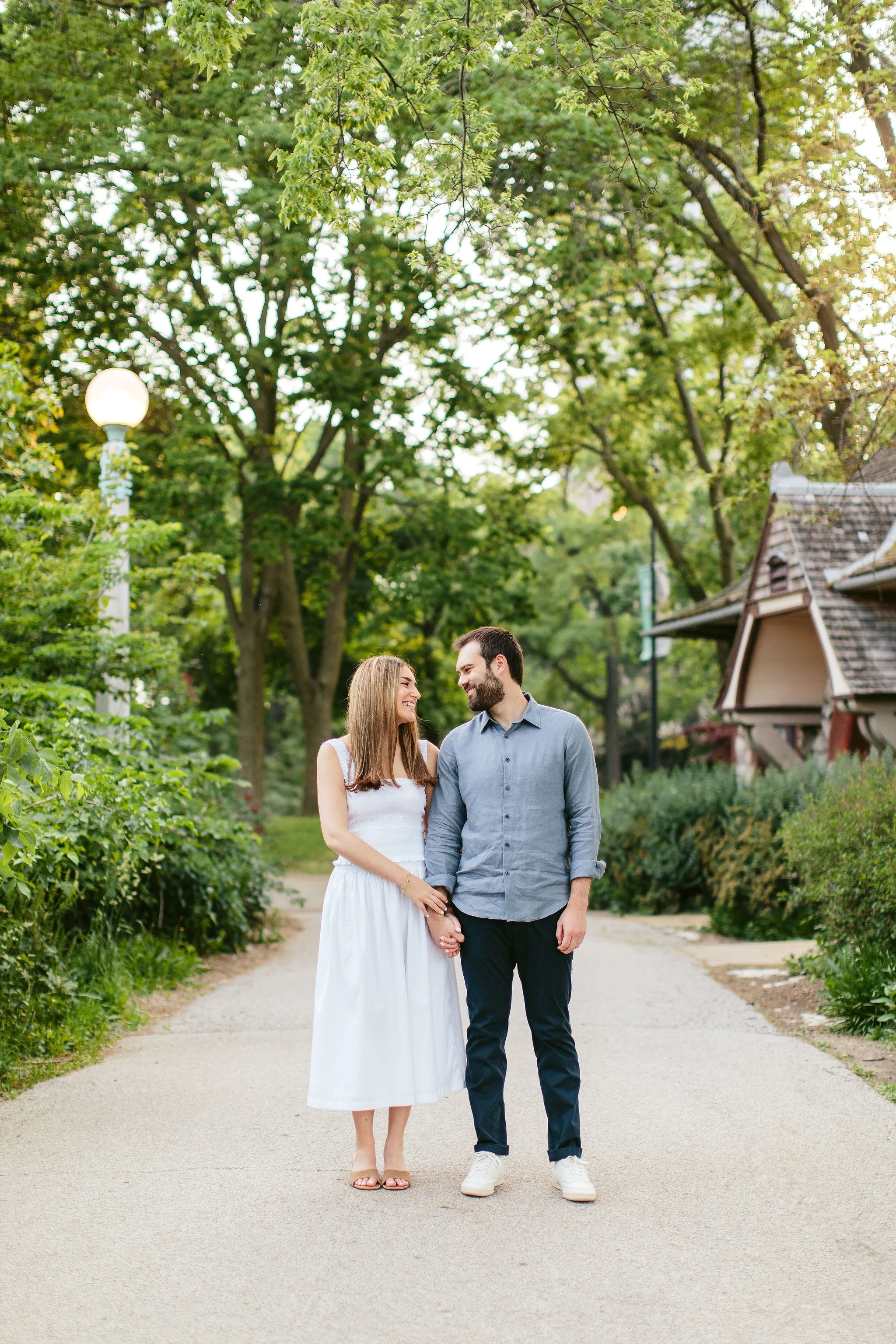 NicodemCreative-LincolnParkChicagoEngagementSession-001.JPG