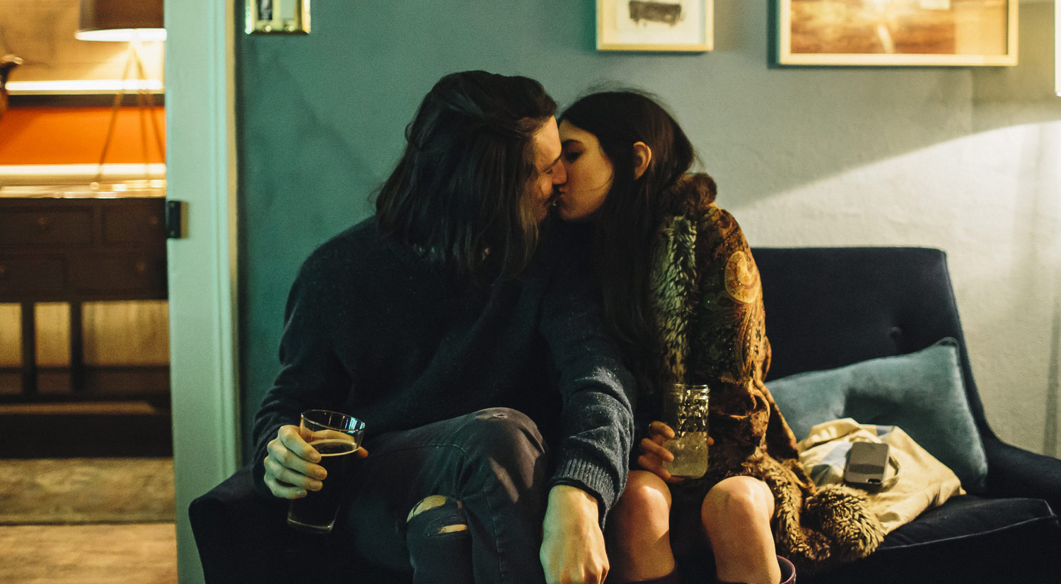 wcip_bg_nightkiss.jpg
