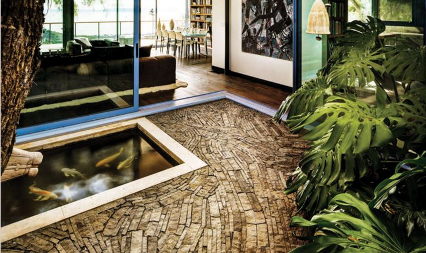Unexpected organic patterns in pavestones