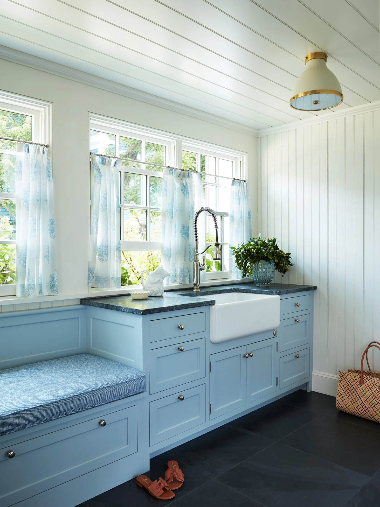 Mandarina Studio_Amanda Reid_Greek Revival_Amherst NH_008.jpg