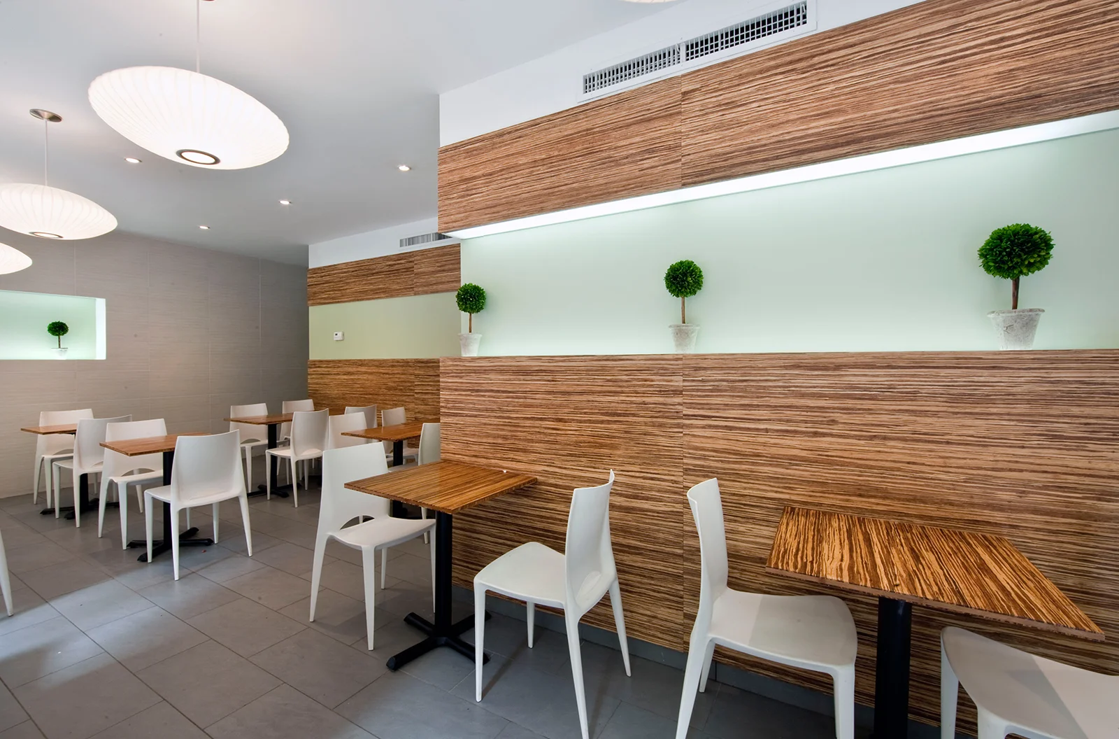 Mandarina Studio :: Calista Superfoods NYC commercial interior design contemporary bold