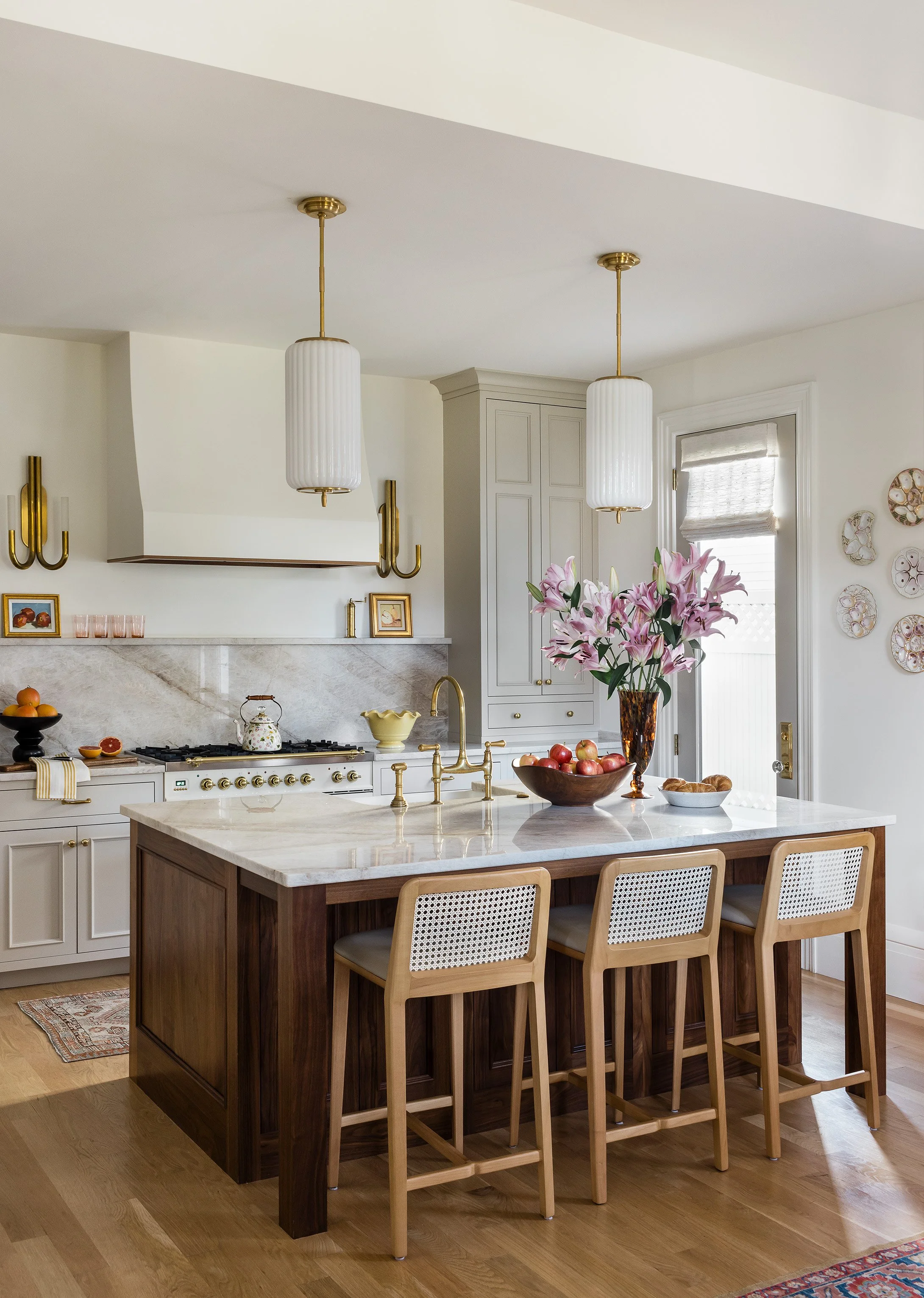 Mandarina Studio_Amanda Reid_Boston Greek Revival_05.jpg