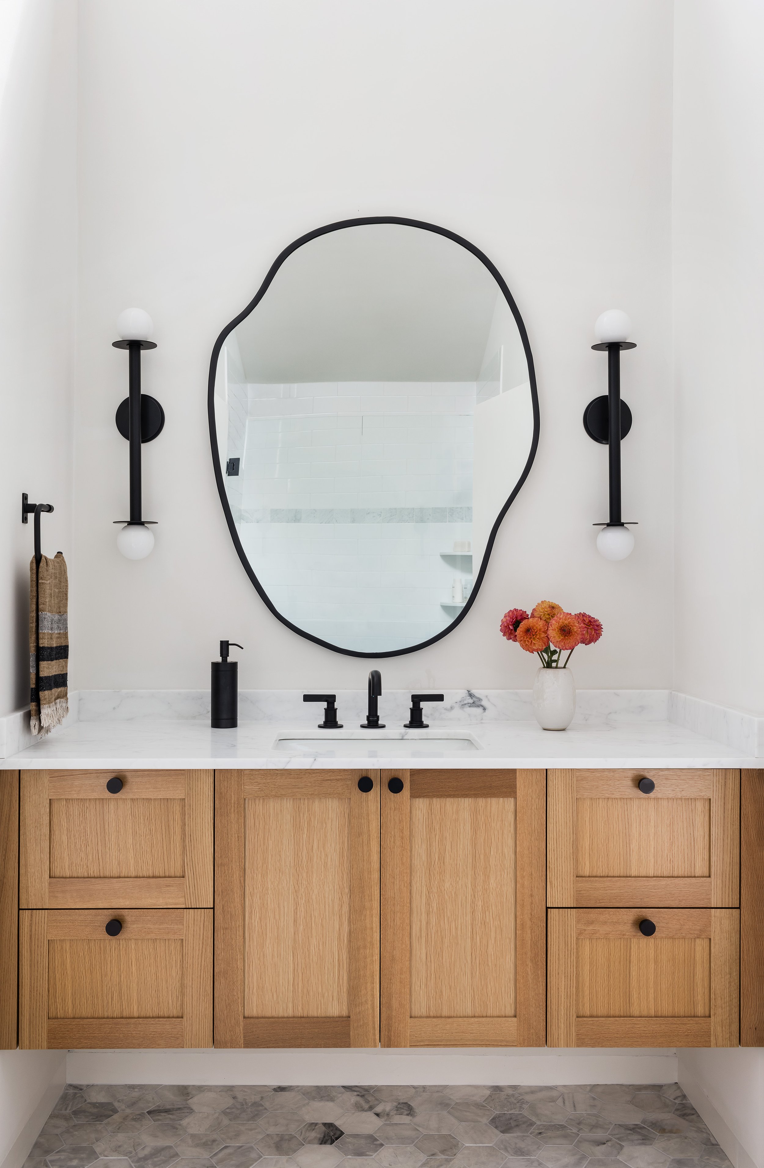 Mandarina_Amanda Reid_Mid Century Modern_15.jpg