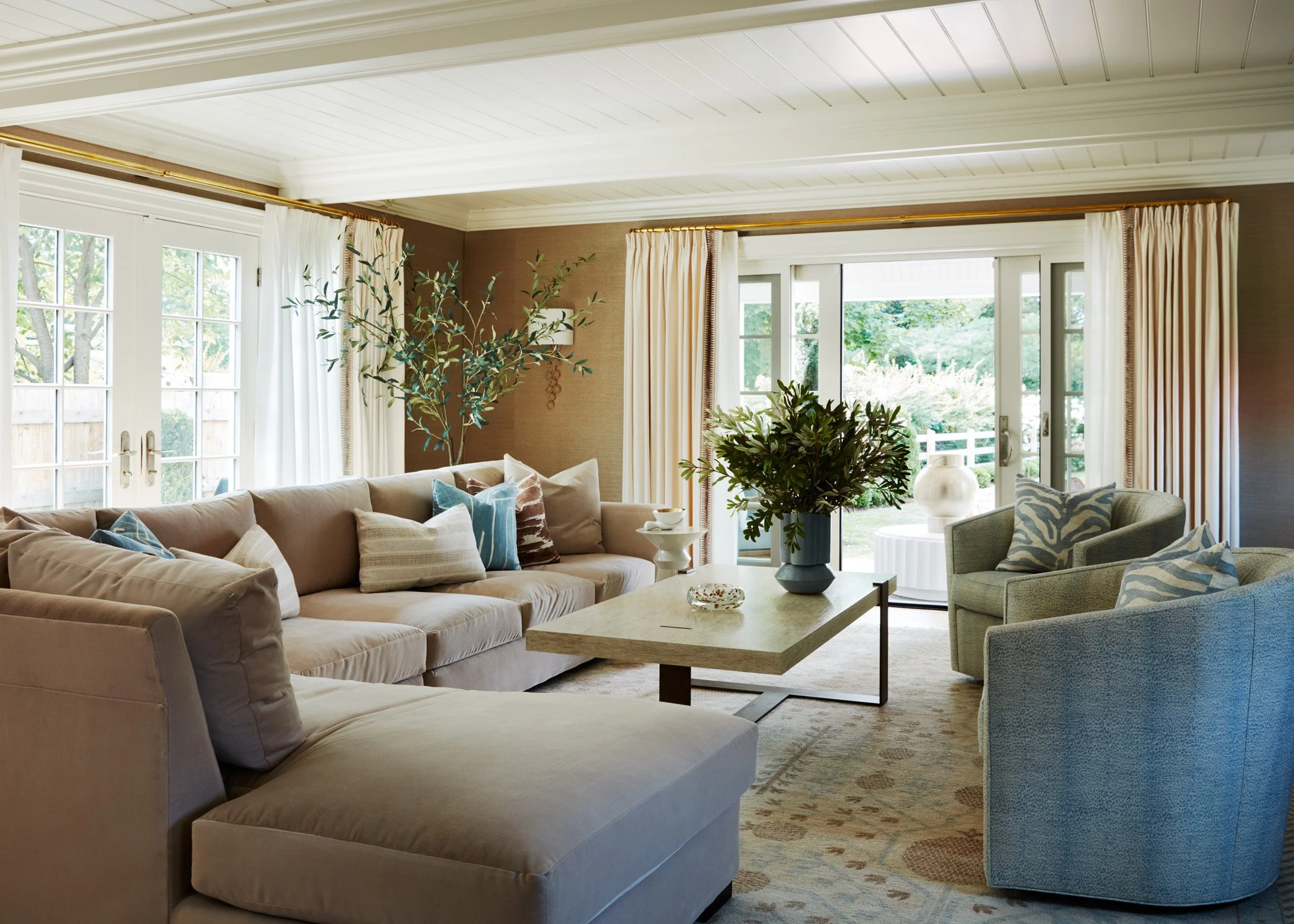 Mandarina Studio_Amanda Reid_Greek Revival_Amherst NH_17.jpg