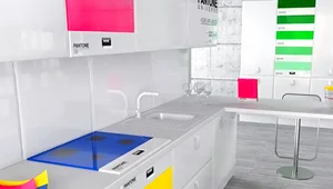 pantone.jpg
