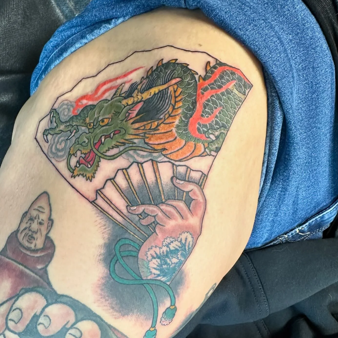 I had so much fun with this one, would love to do more like it
#tattoo #tattoos #tattooart #saltlakecity #saltlaketattoos #saltlaketattooartist #slc #slctattoo #slctattooartist #utah #utahtattoo #utahtattooartist #loyaltytattoos @loyaltytattoos