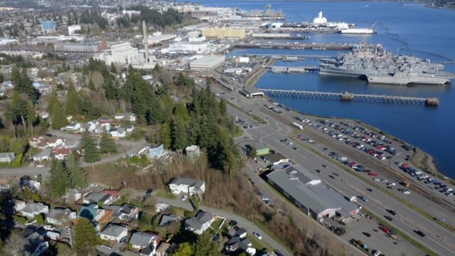 913 Merrill Place West - Bremerton, WA