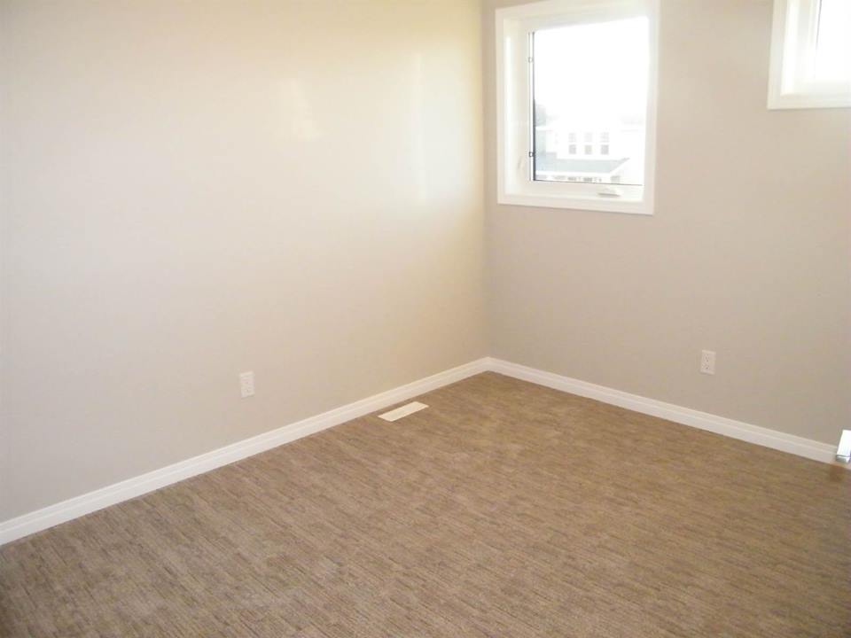 bedroom3.jpg