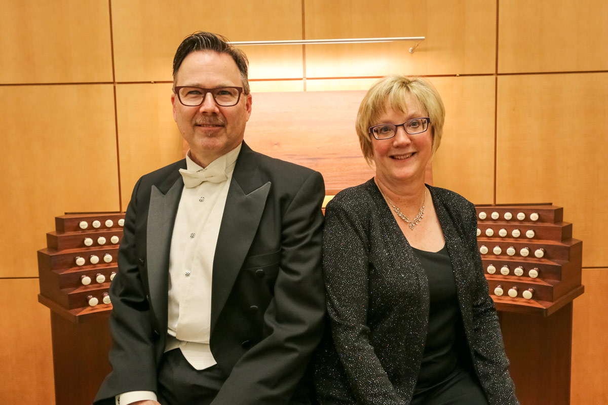 Stephen Marshall-Ward & Wanda Griffiths at the Fisk pipe organ at Plymouth Congregational Church, Seattle, WA