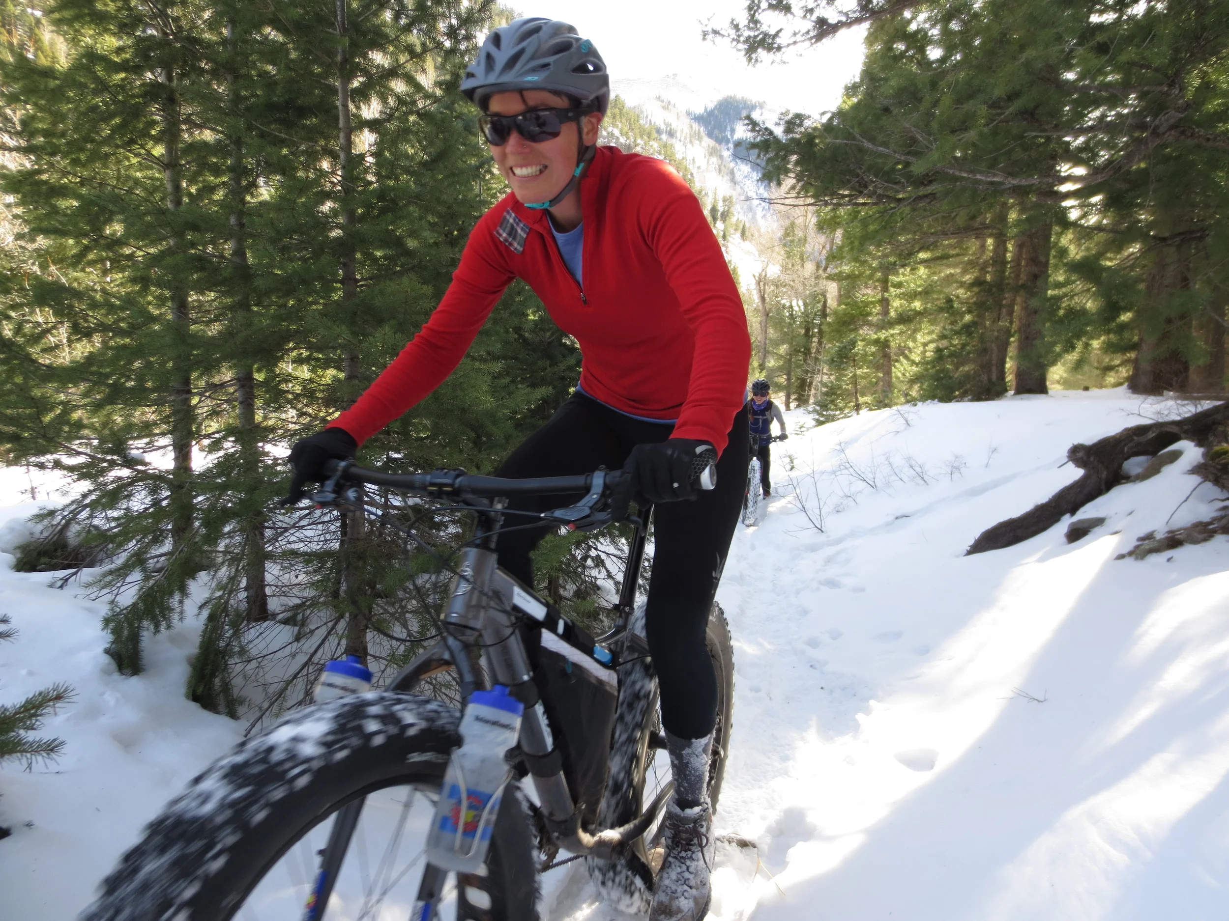 Sandhya enjoying the snow in La Plata Canyon.