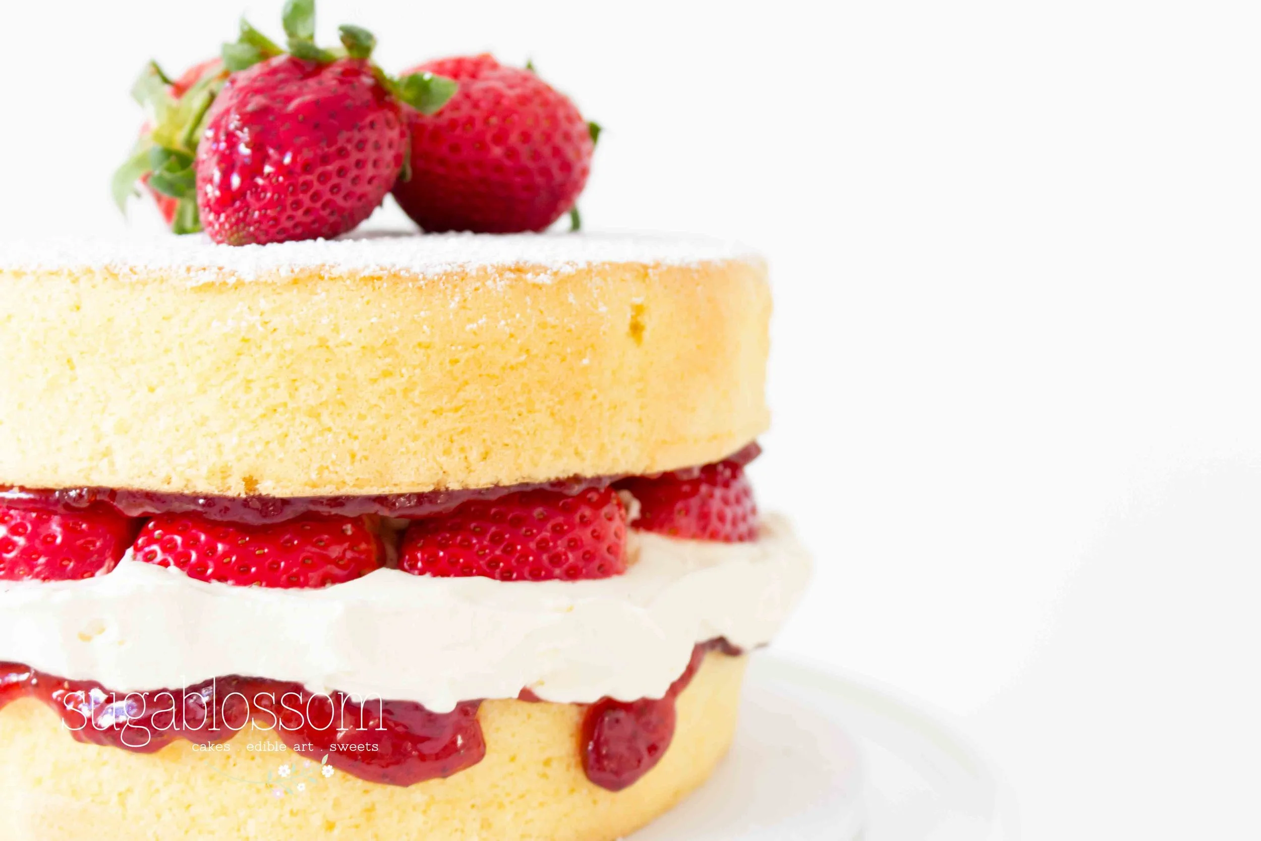 Hooray Magazine | Victoria Sponge with Fresh Strawberries