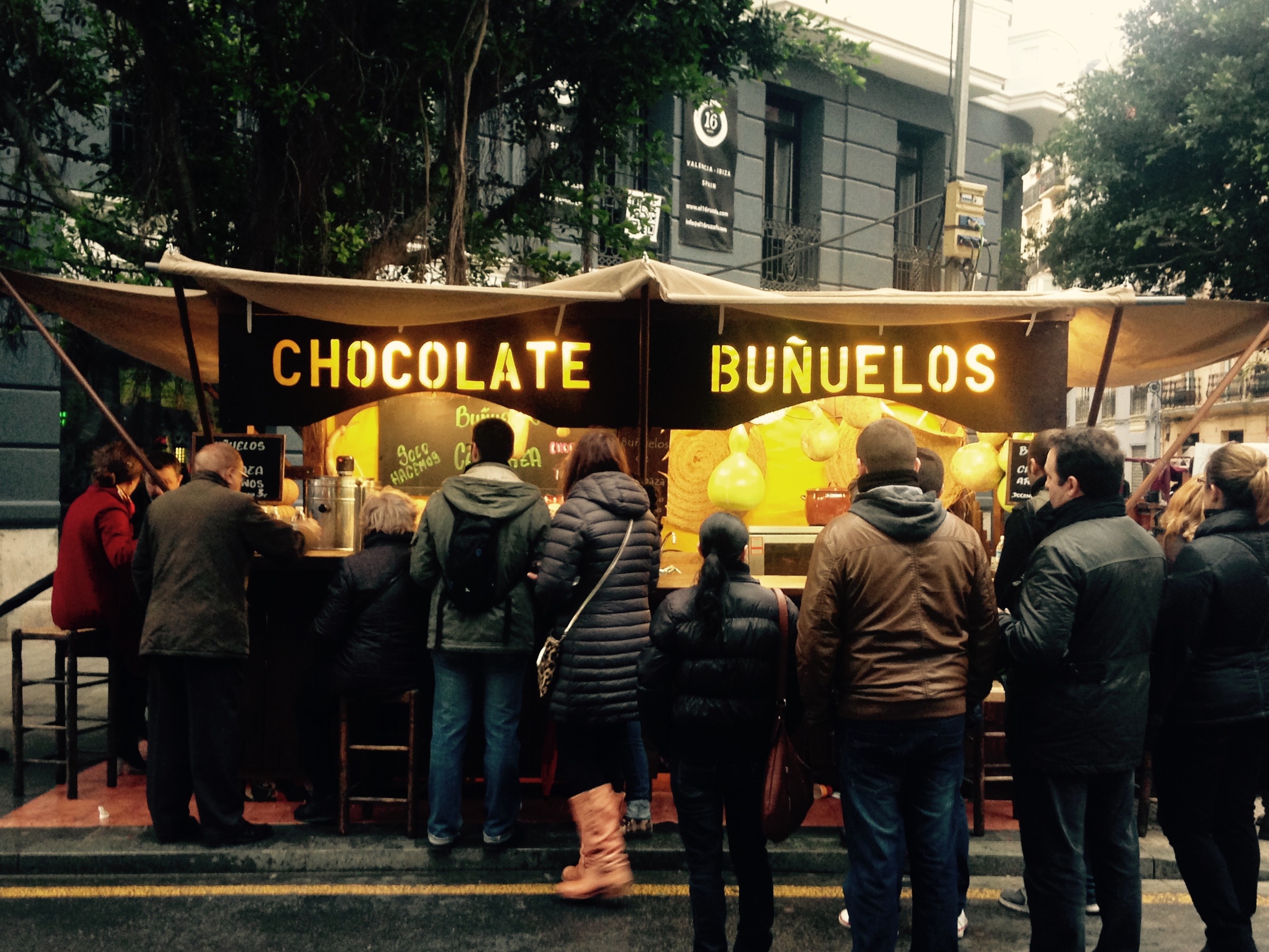 Whether you want hot chocolate, gooey buñuelos, or churros (or all three), you were never 10 feet from a stand to hook you up with the sweet stuff.