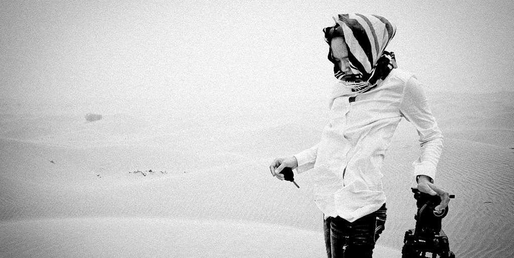 On Assignment in Teklimakan desert, China. Photography by Juan Antonio Puyol