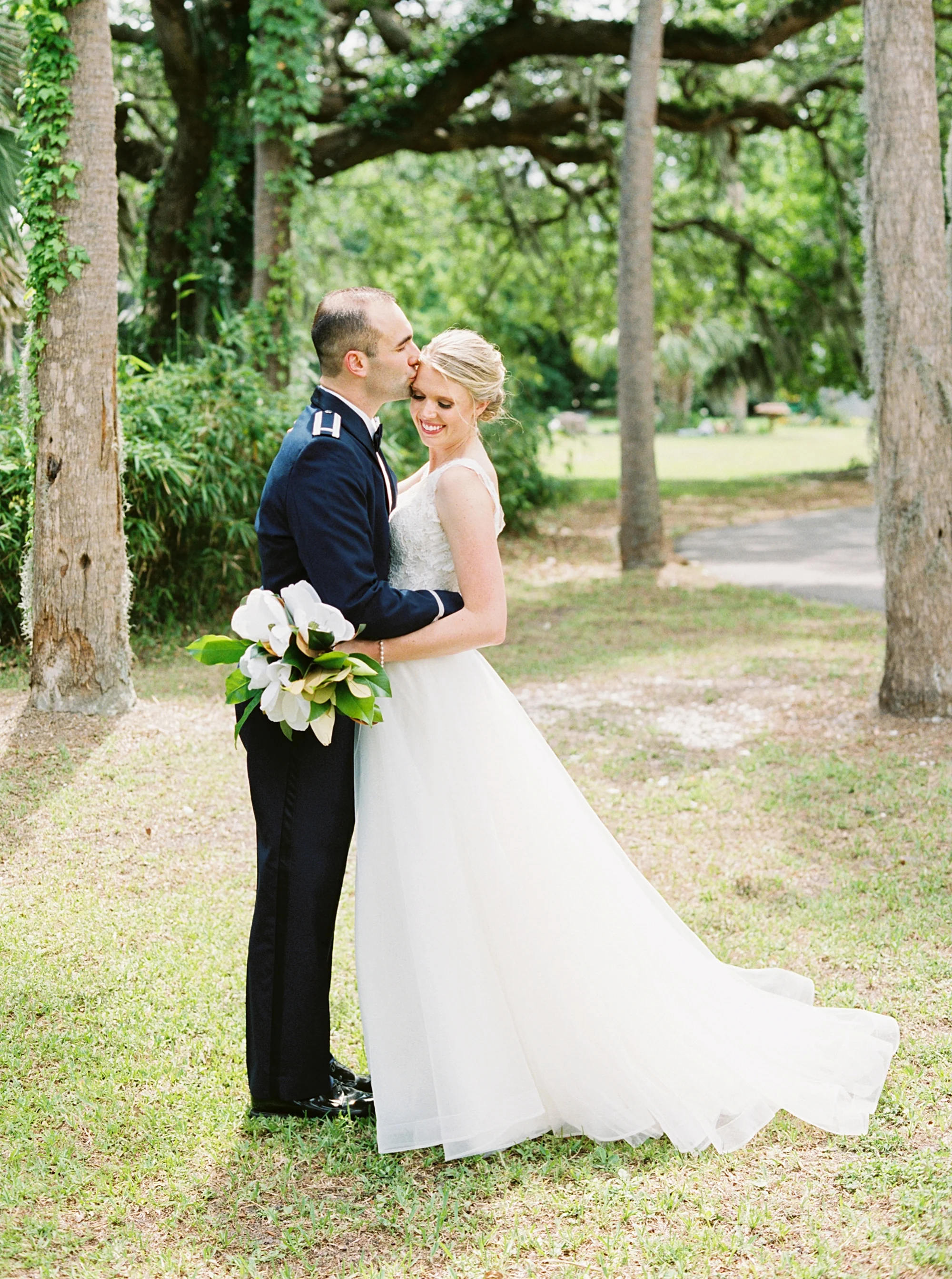 LaurenKipHiltonHeadWedding_0013.jpg