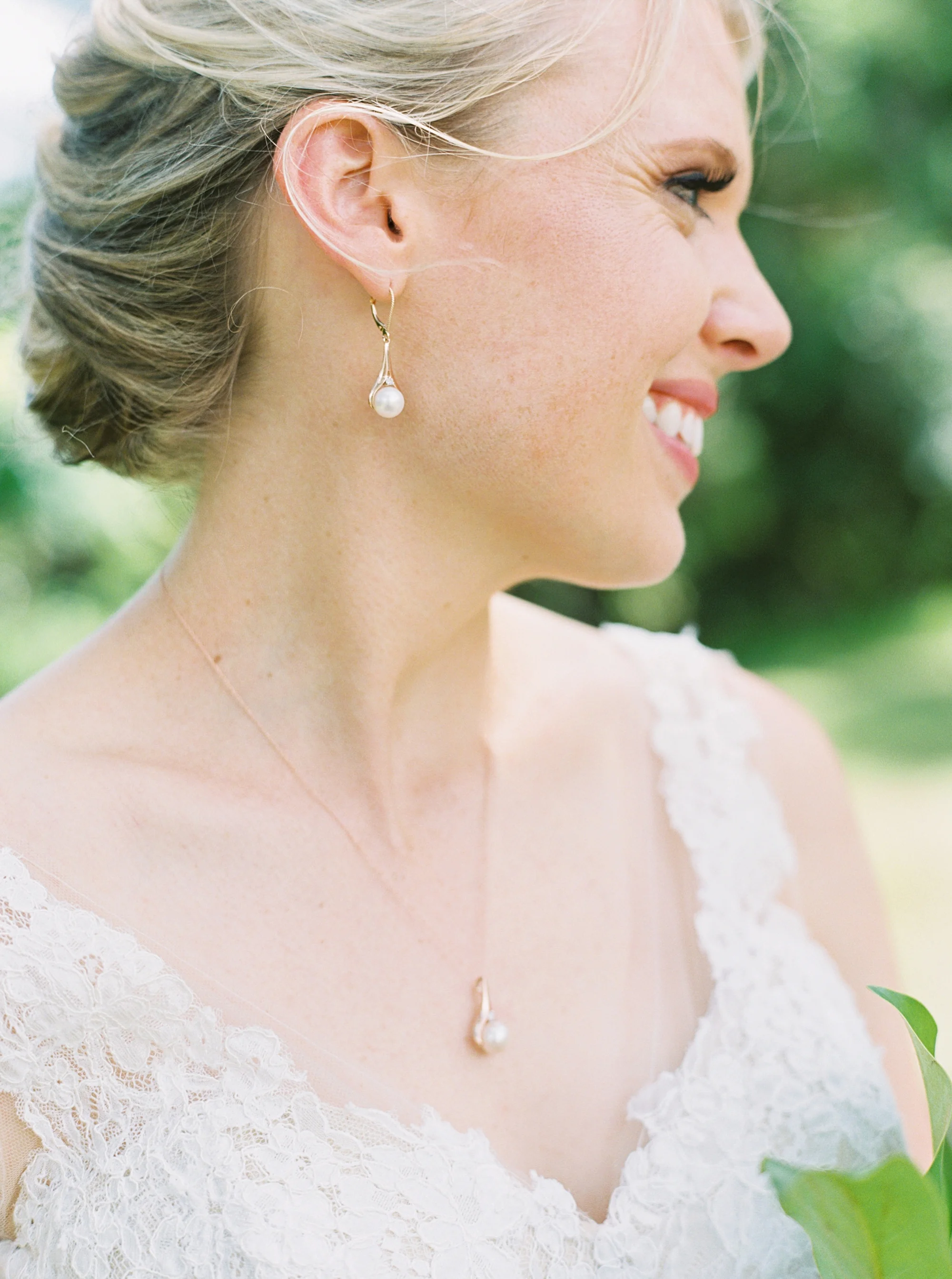 LaurenKipHiltonHeadWedding_0016.jpg