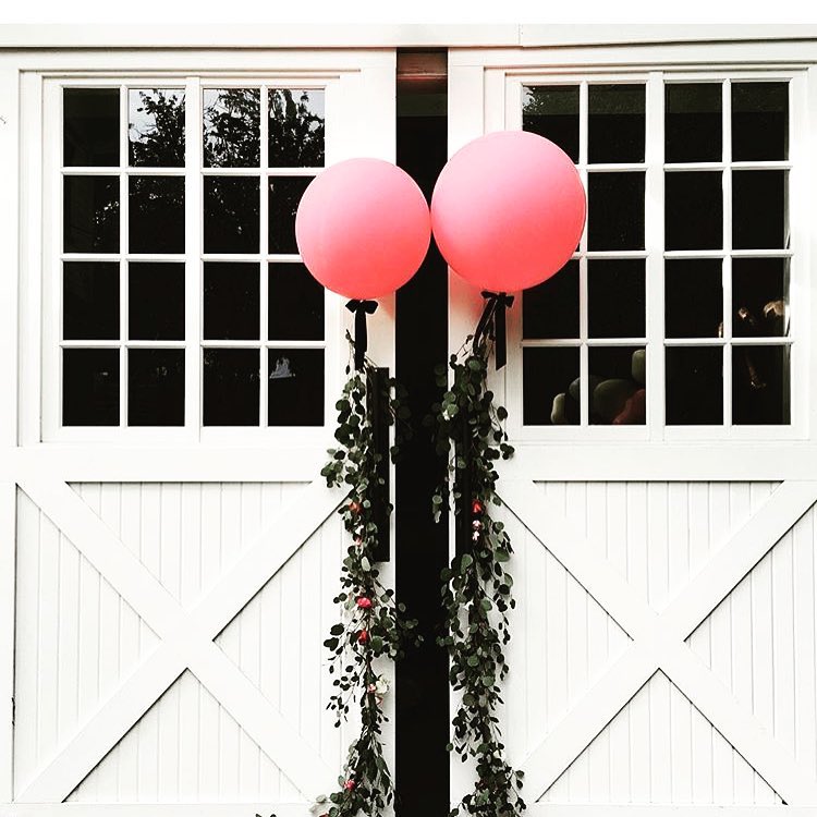 The Lombardi House Instagram is such a treasure trove for event inspiration! Miraya recently checked it out in person to help plan The ShopUp LA and confirms the space is as dreamly IRL as it appears on our screens.