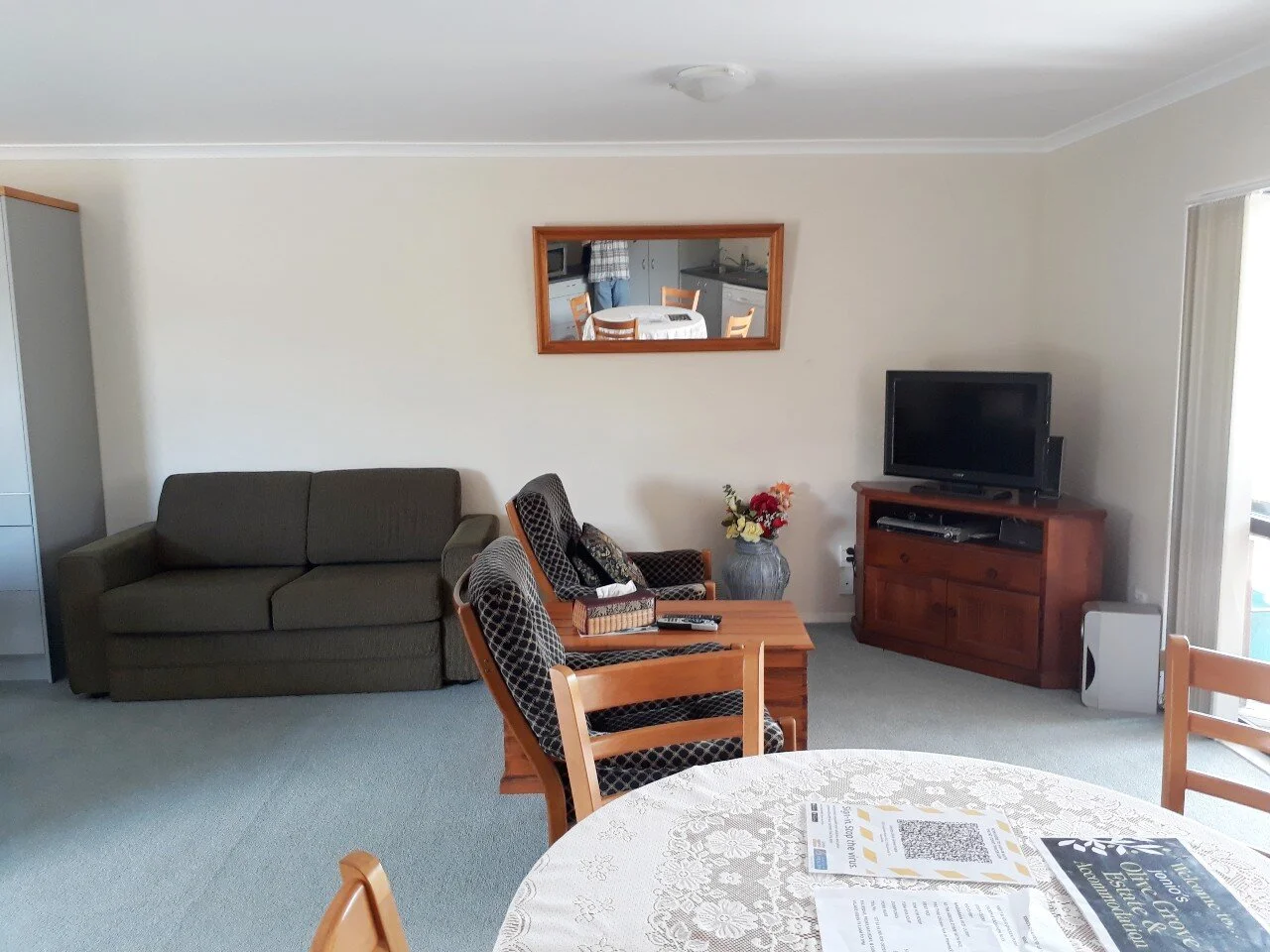 No4 Lounge Table Sofa Bed Tv Chairs.jpg