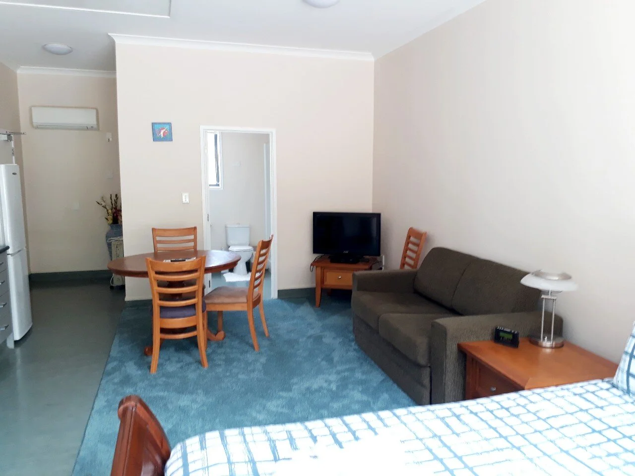 Room2 Lounge Tv Table.jpg