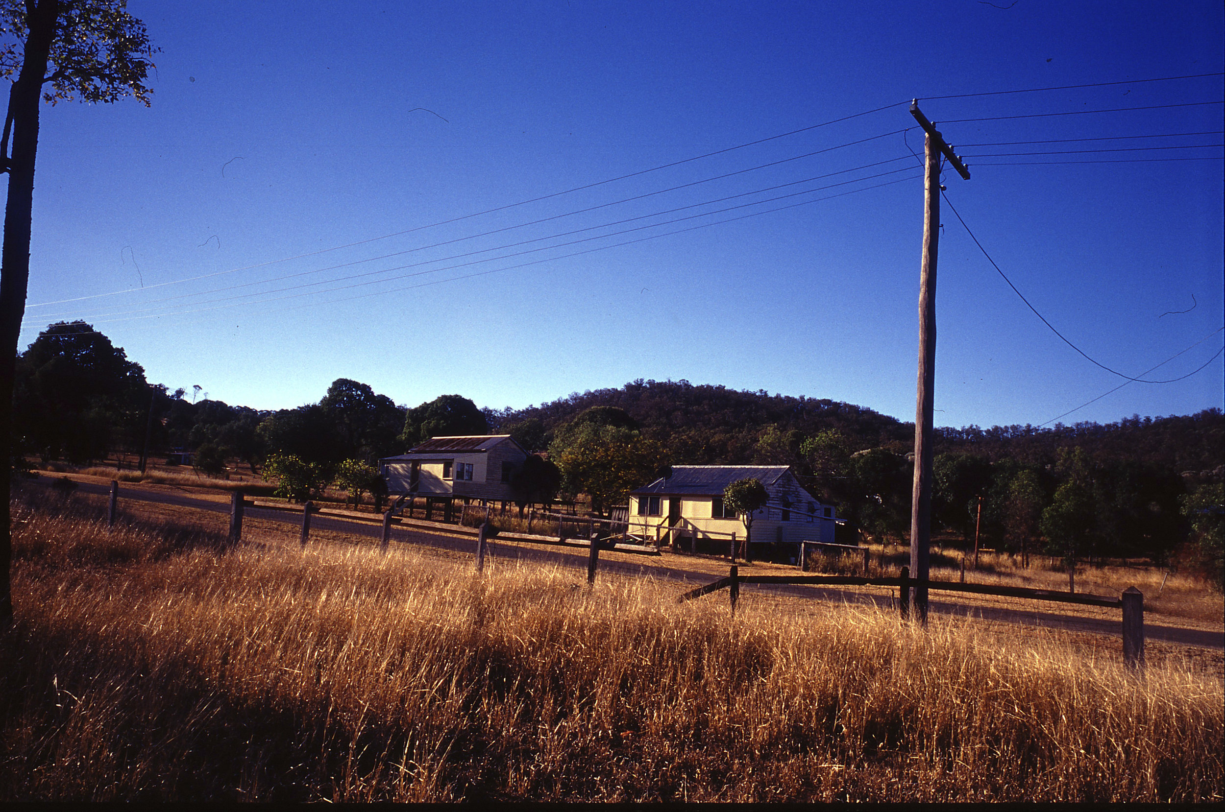  Feature on "Cracow" a small country town in Qld, Australia for Good Weekend Magazine. 