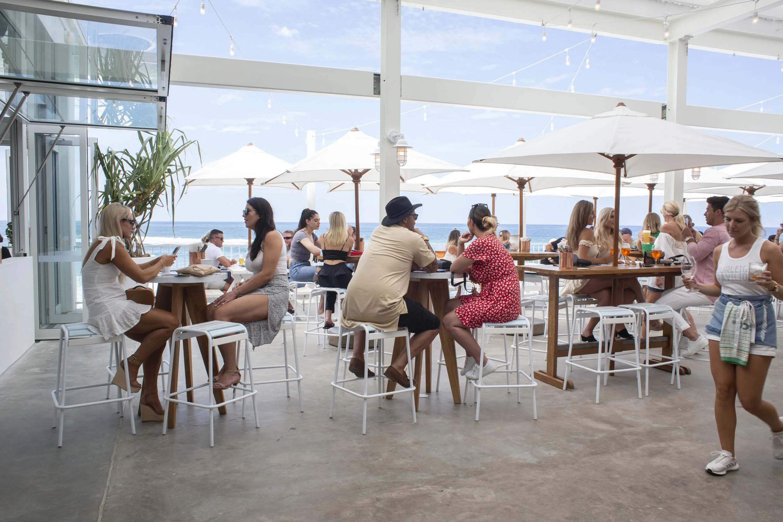 Burleigh Pavilion Bar, Burleigh Heads, Qld, Australia