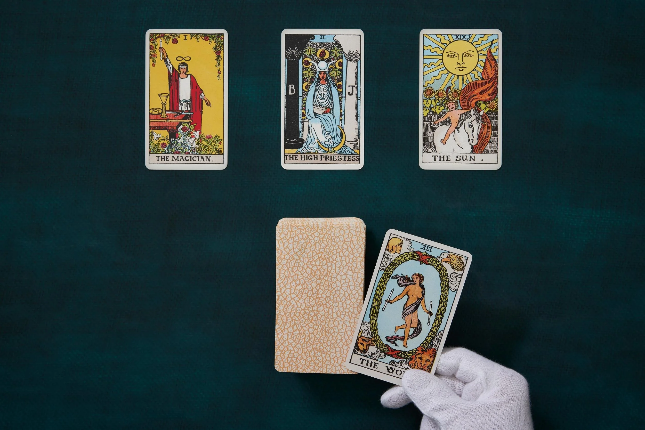 WAITE_TAROT_VA_GB_ADDON005_X_08028.jpg