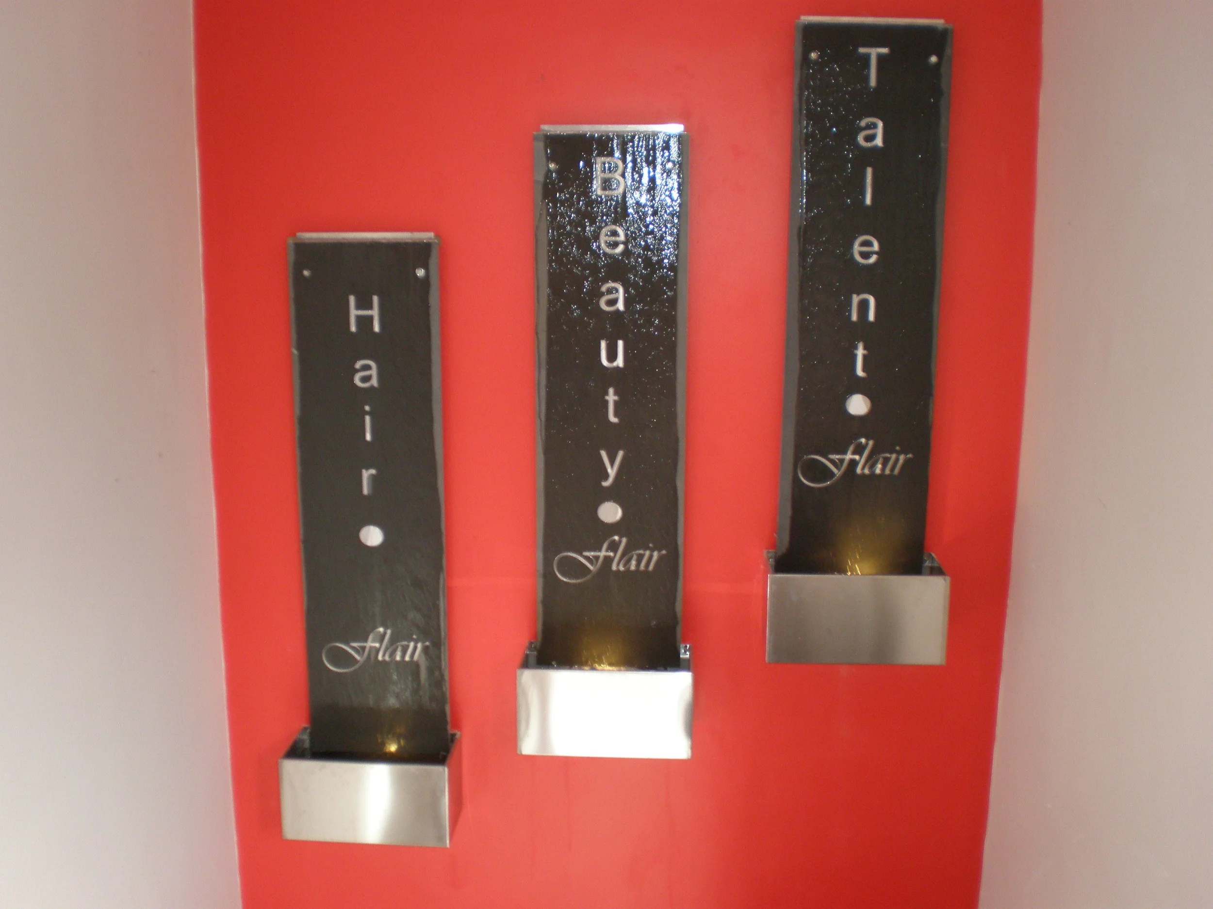 Flair hanging water walls